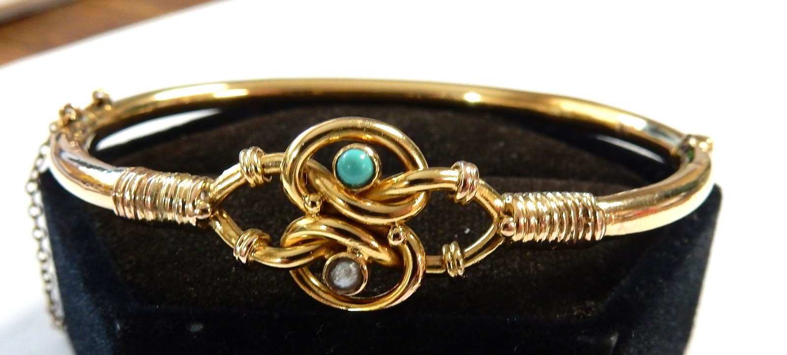 Antique British 15CT 15K Turquoise Seed Pearl Love Knot Hinge Bangle Bracelet