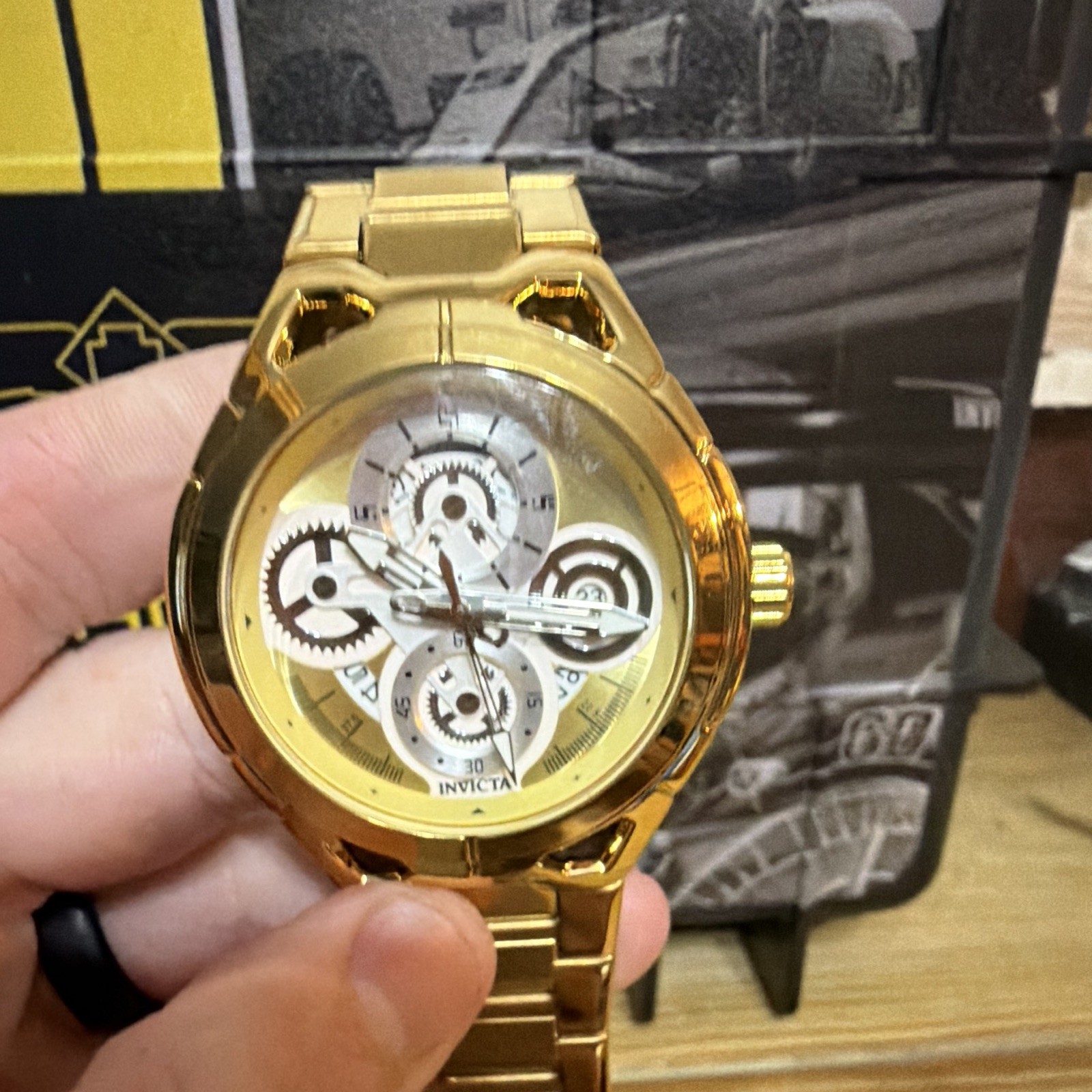Invicta S1 Rally Men’s Quartz Gold Tone Dial Metal Bracelet 44mm 50m