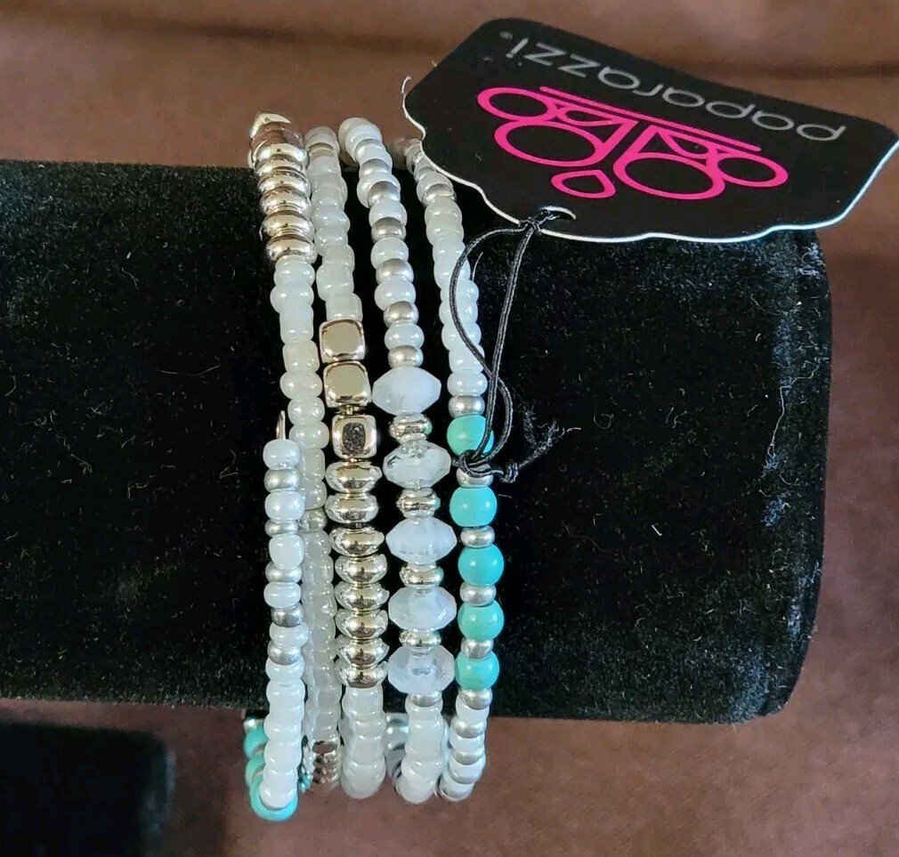 Paparazzi Infinitely Dreamy Turquoise Blue White Silver Wrap Bracelet