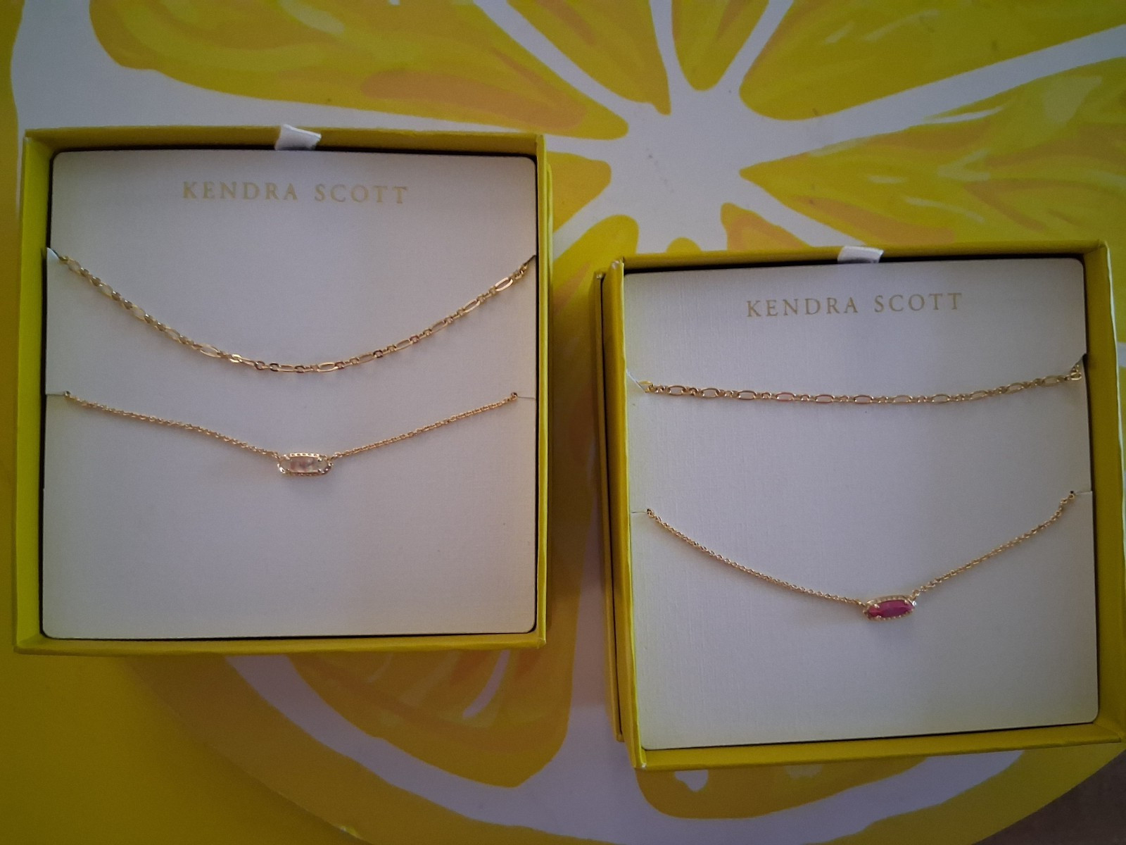 The Kendra Scott EMMA Gift Sets Chains Birthday Friends 2 Box Lot NOS Raspberry