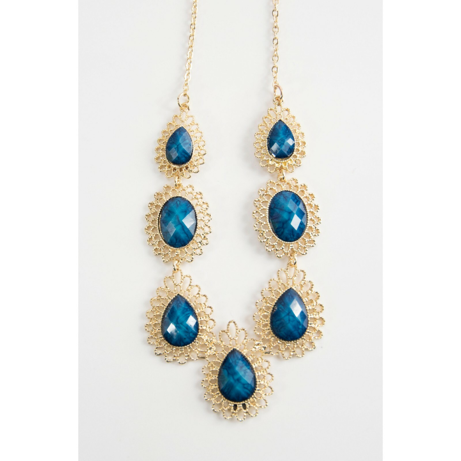 Amrita Singh Lapis Resin Filigree Surf Lodge Gold Tone Necklace NKC 9931 NWT