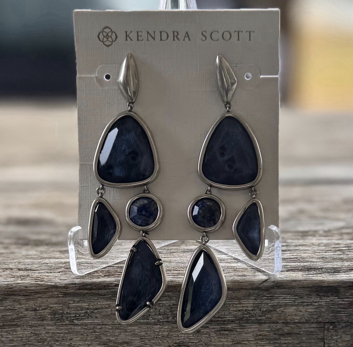 Kendra Scott Margort Vintage Statement Drop Earrings – Silver/Navy Blue