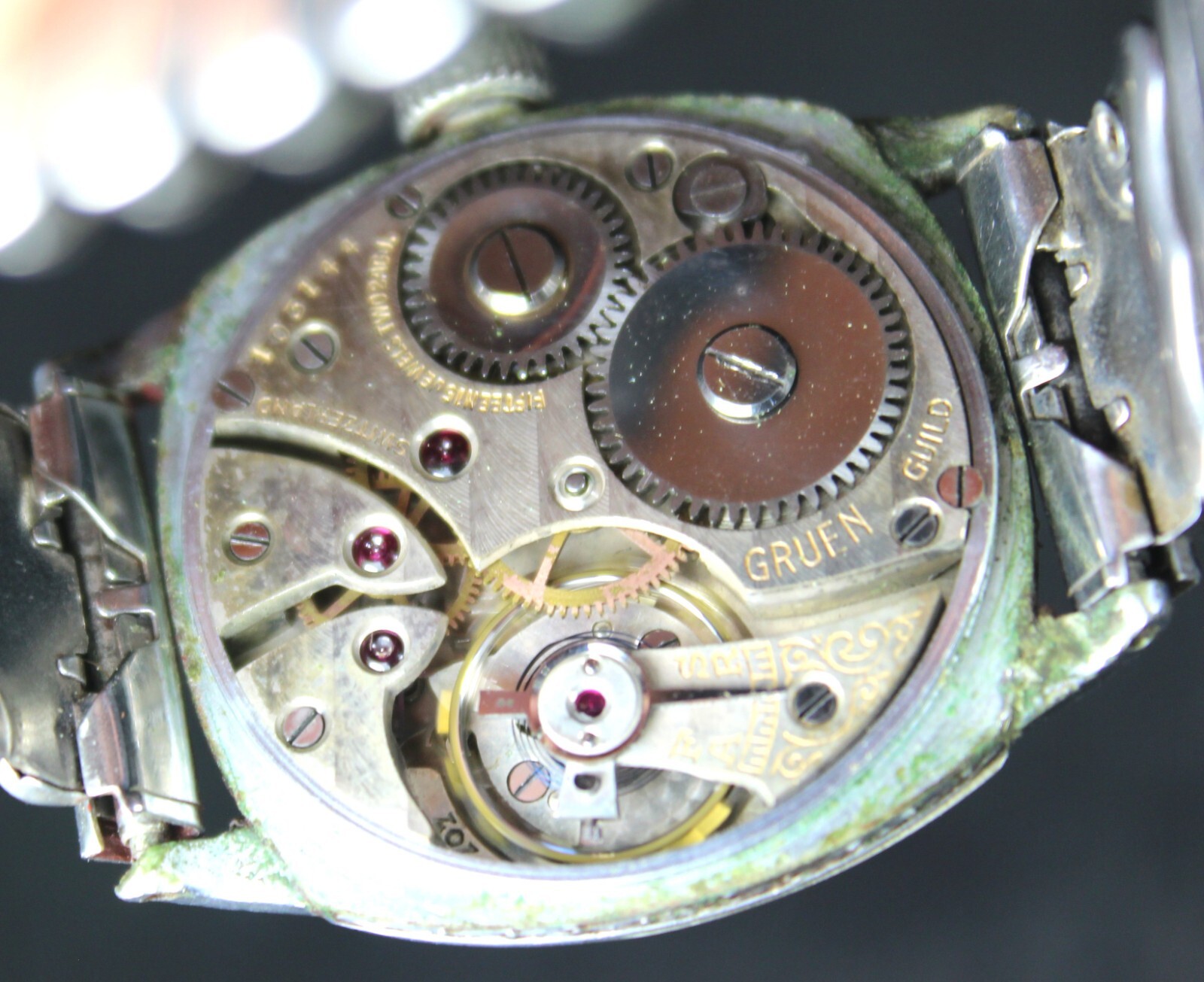 1920’s Gruen 15j 30mm Military-Style Art Deco Watch – Vintage – Runs