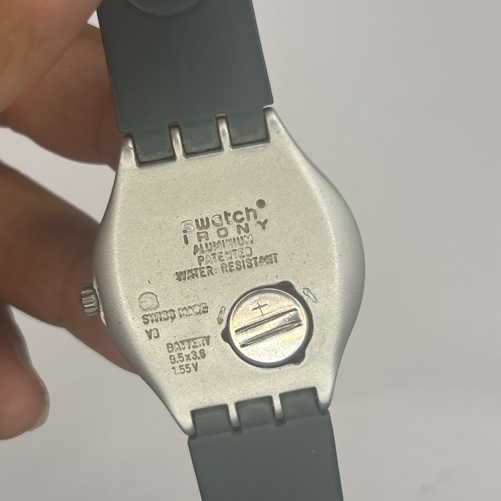 Vintage Swatch Irony Big Extrados Blue Dial Aluminum Watch YGS7011 AG2000 Swis
