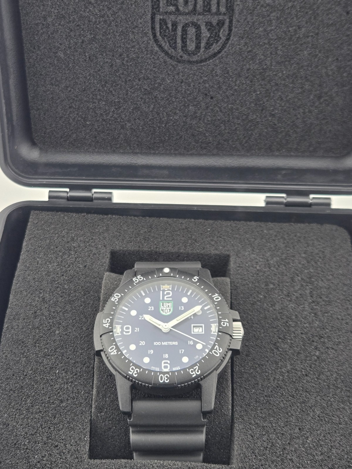 Luminox Men’s Sea Bass CARBONOX Blue Dial Rubber Strap Watch – X2.2003 NEW