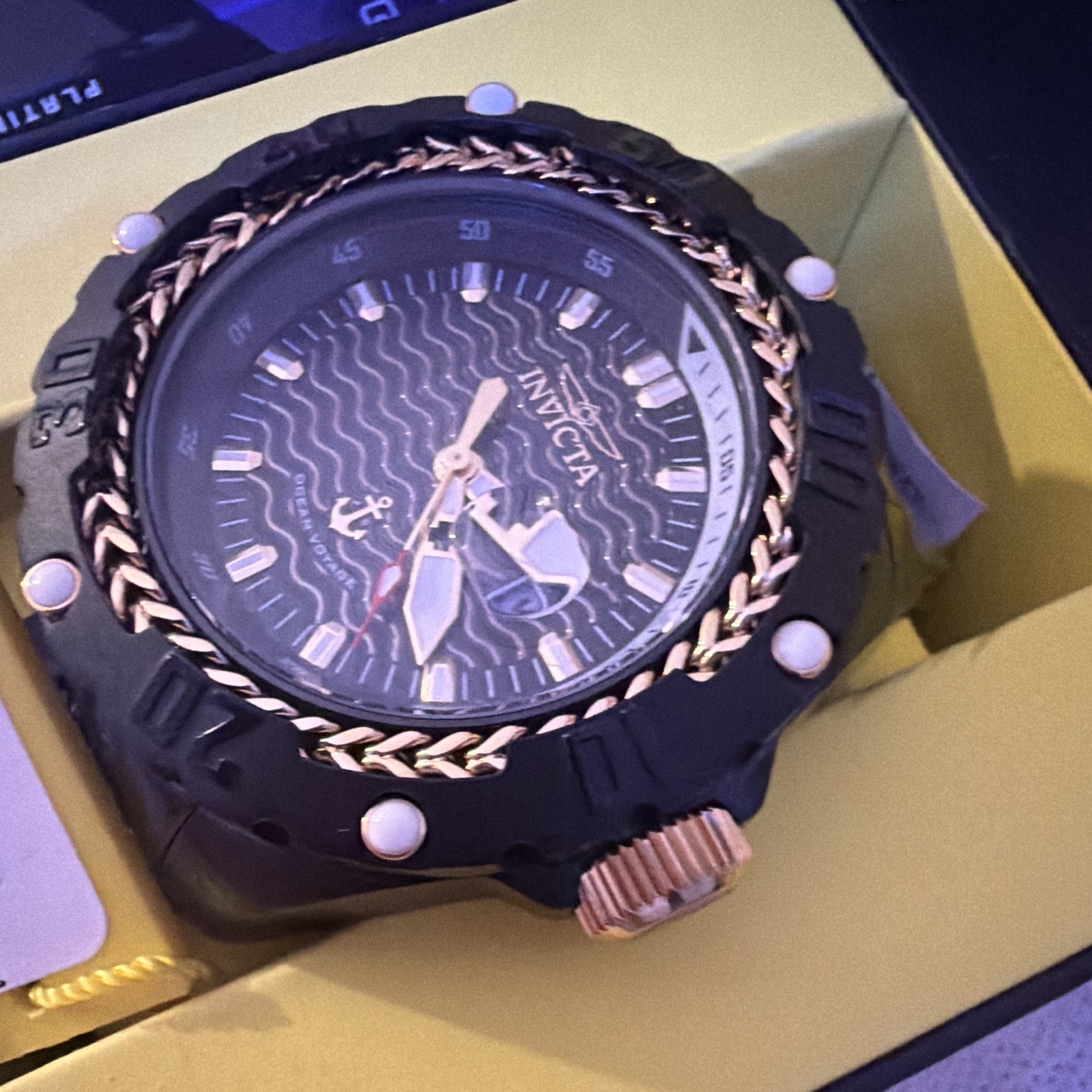 Invicta Ocean Voyage Men’s Quartz Black/Gold Date 100m 52mm+ w/Box Manual