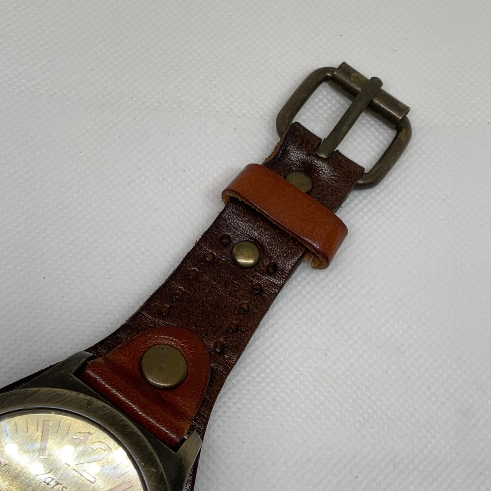 Varsales men quartz analog watch 45mm green dial brown leather running