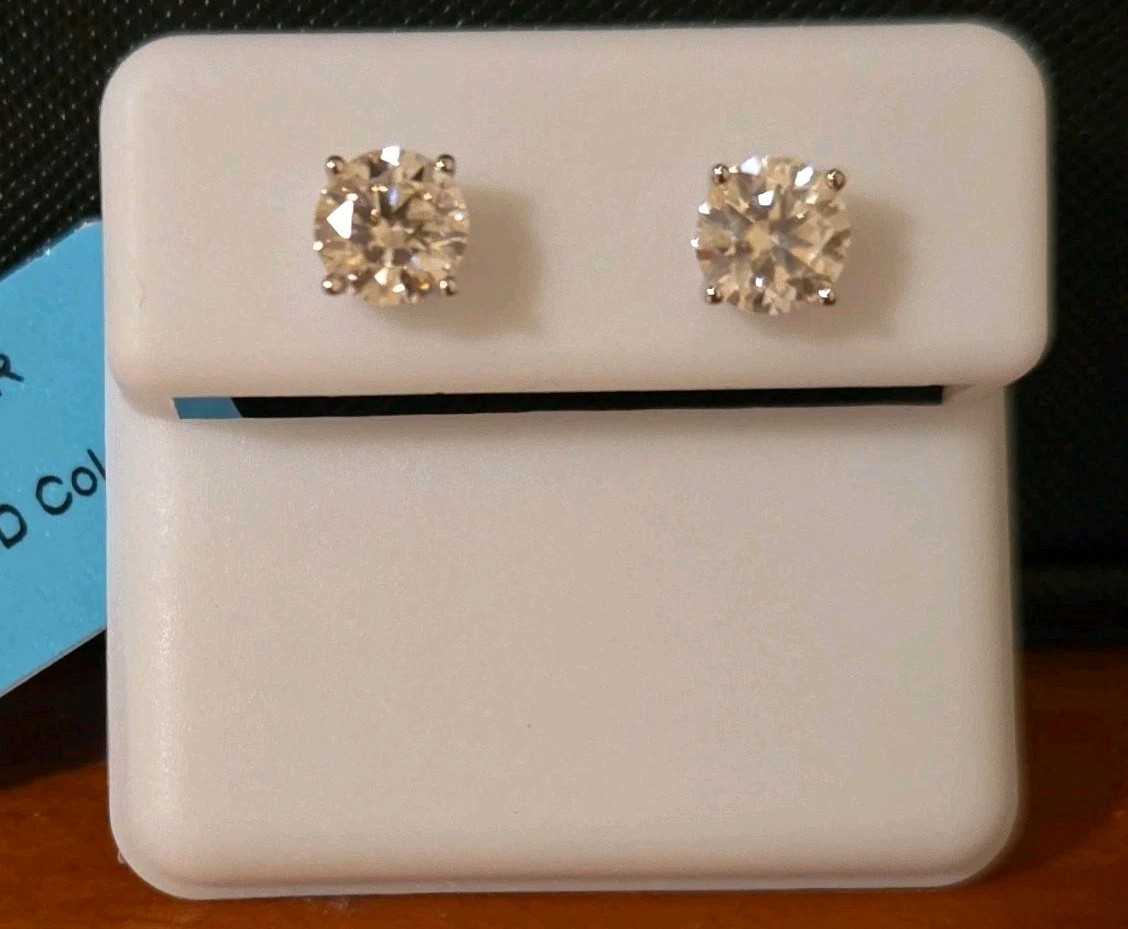 Sterling Silver Moissanite Stud Earrings 1.60 CTW Round White/Colorless