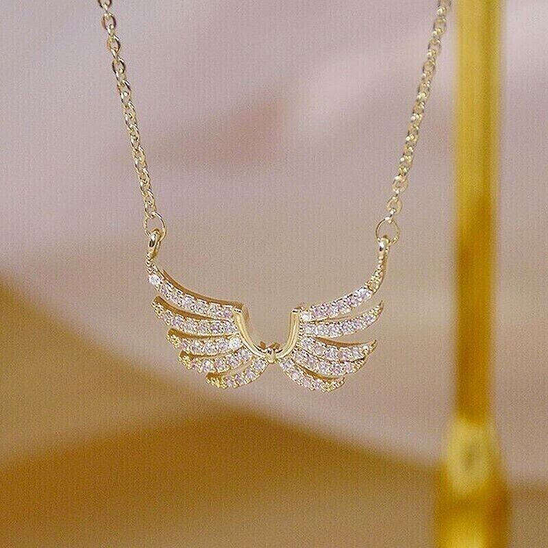 Women’s Pretty Wings Pendant 14k Yellow Gold Plated Round Cut Simulated Diamond