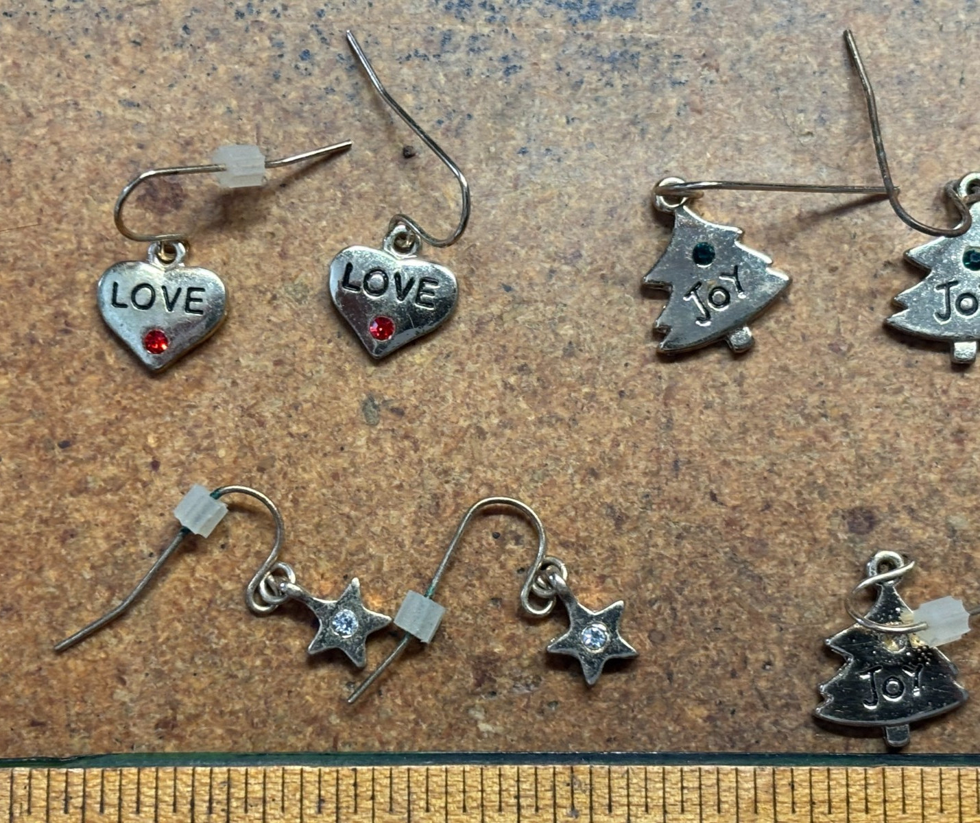 Lot 11 vtg “K.C.” Designer marked EARRINGS Dangle LOVE HEART Joy CHRISTMAS STAR