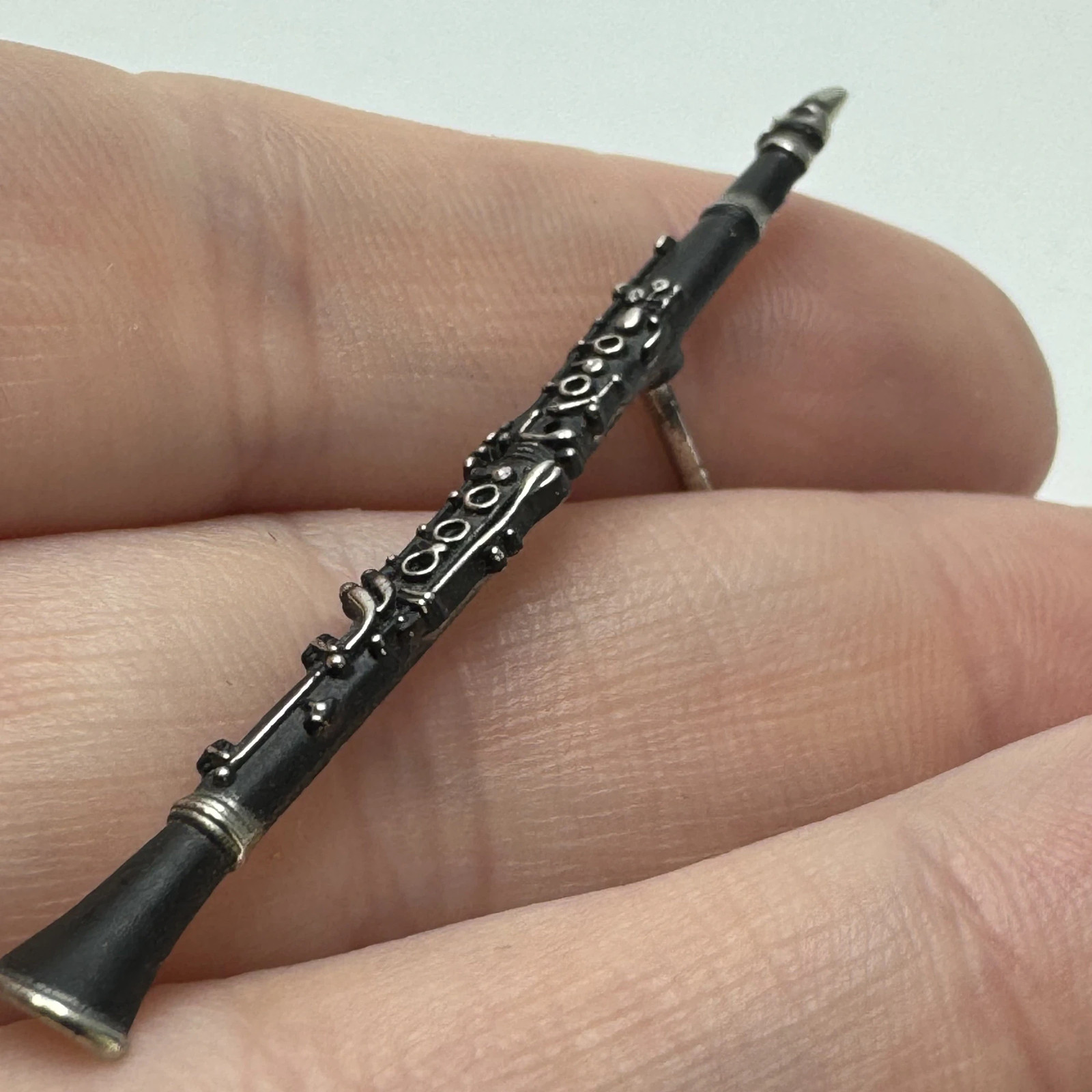 Future Primitive Clarinet Brooch Pin Silver Tone Metal Oxidized Used Musician