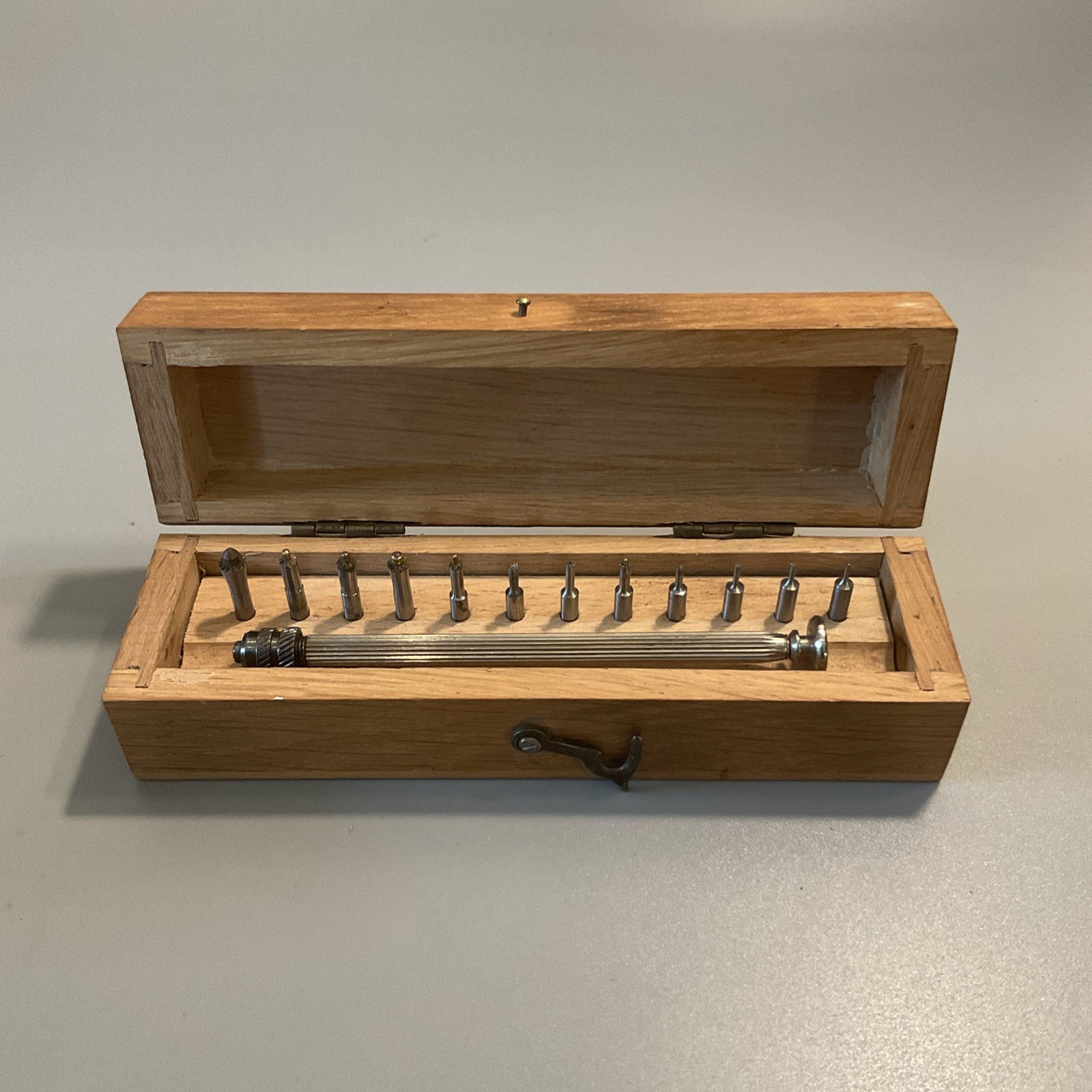 Watchmaker Estate Vintage WATCHMAKER COUNTERSINKS Original Wood Case