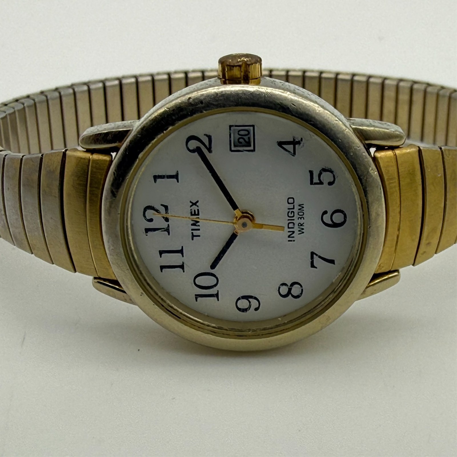 Women’s TIMEX Gold Tone Classic Easy Reader Watch, 25mm, Steel Flex Band T2H341