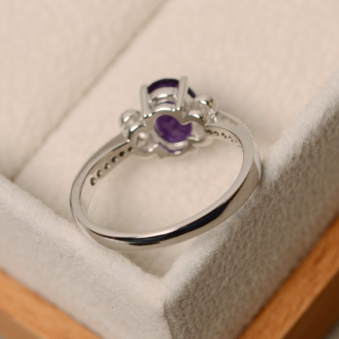2CT Amethyst Oval Gemstone 925 Silver Plated Dainty Ring Duty Free