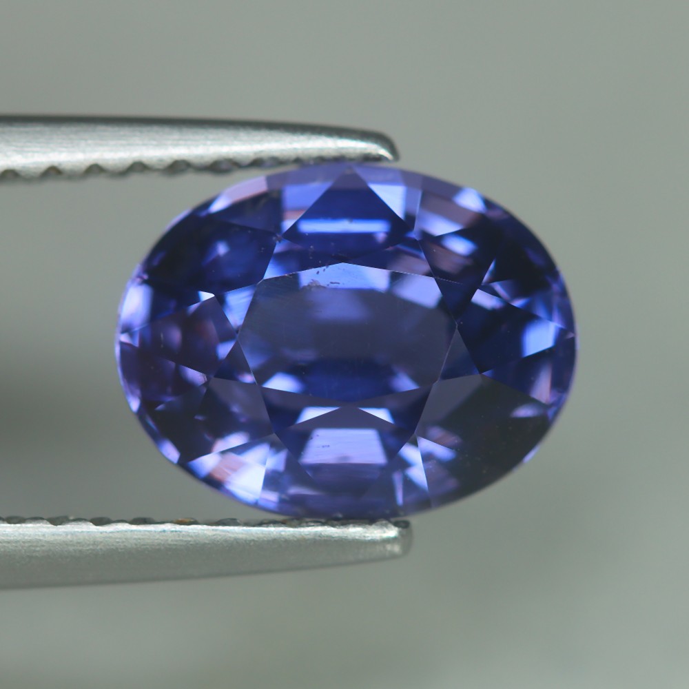 2.67 Cts_GLC Certified_100 % Natural Unheated COLOR CHANGE Spinel_Srilanka