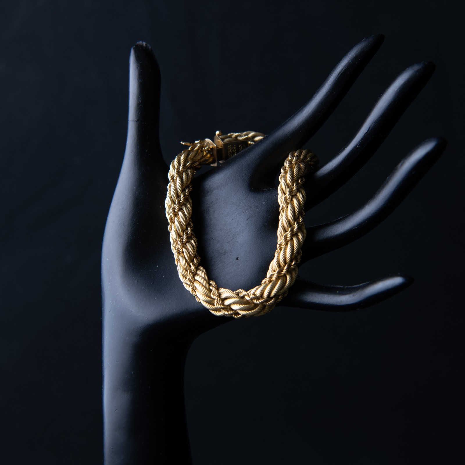 Vintage Tiffany & Co. Twisted Rope 18k Gold Bracelet 8″ Long In Original Box