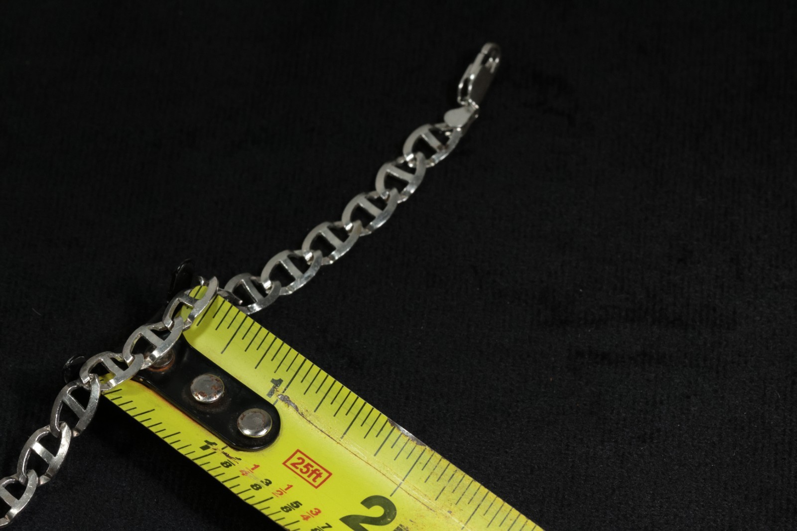 925 Sterling Silver Mariner Bracelet with lobster lock 8in 8.8 grams