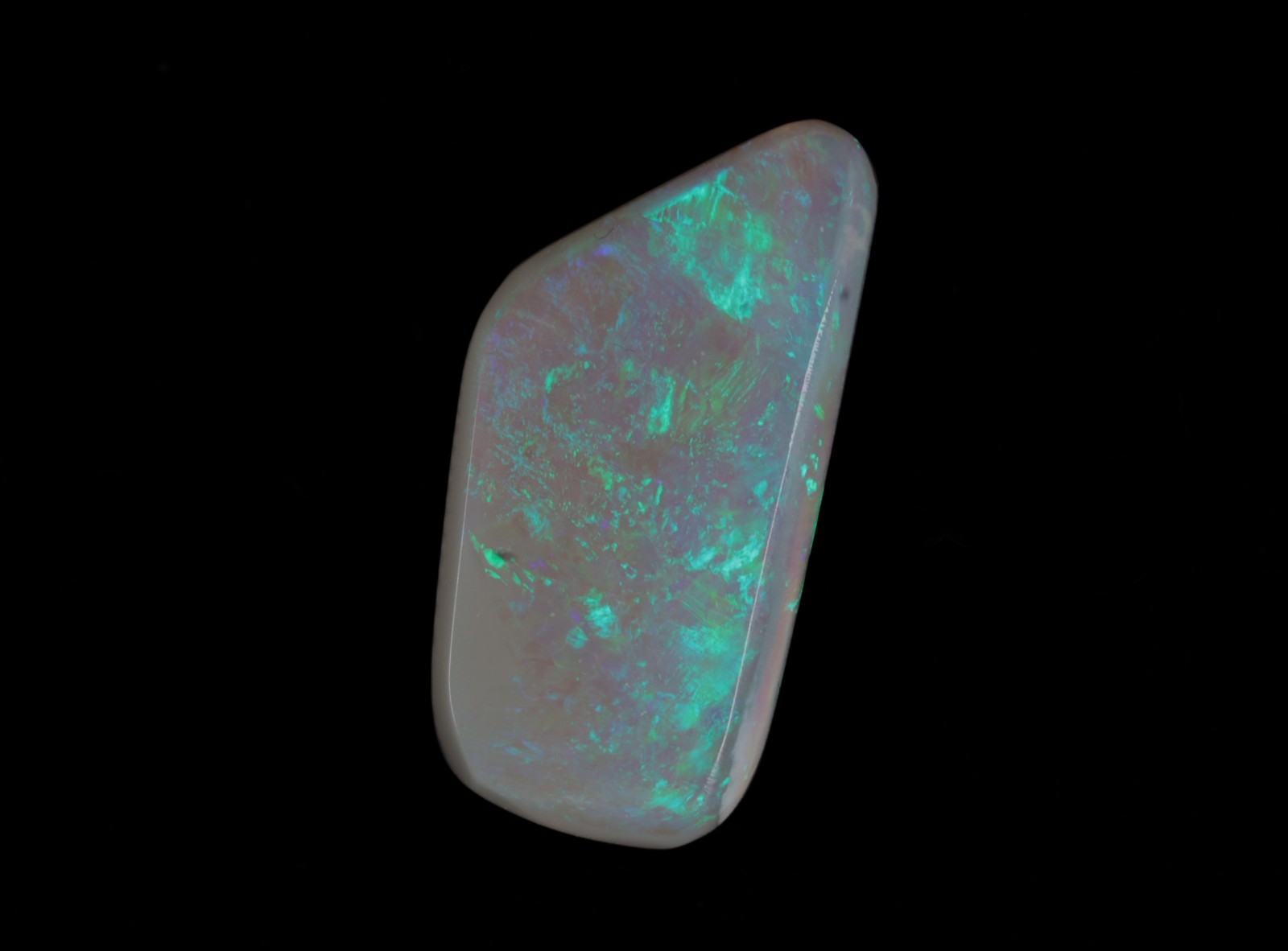0.90ct Lightning Ridge “Neon” Light Crystal Opal