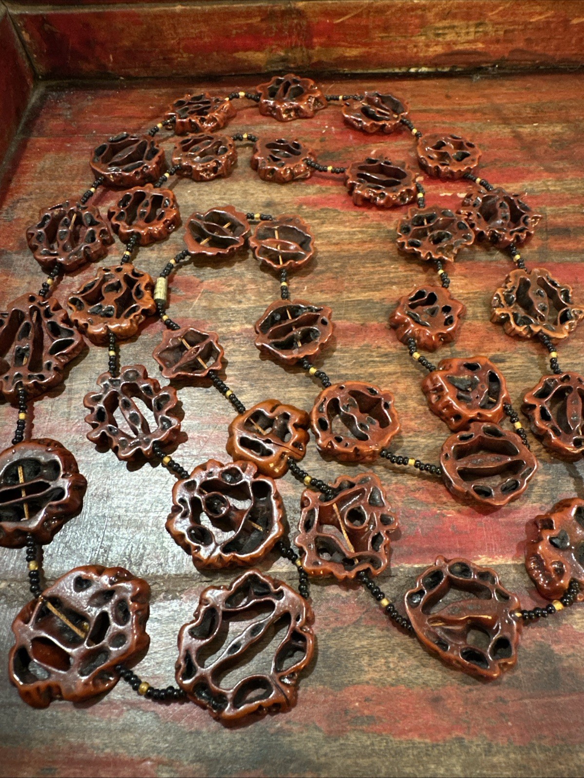 Vtg Handcrafted Black Walnut Slice Necklace – Long 46″ Boho Carved Wood Beads