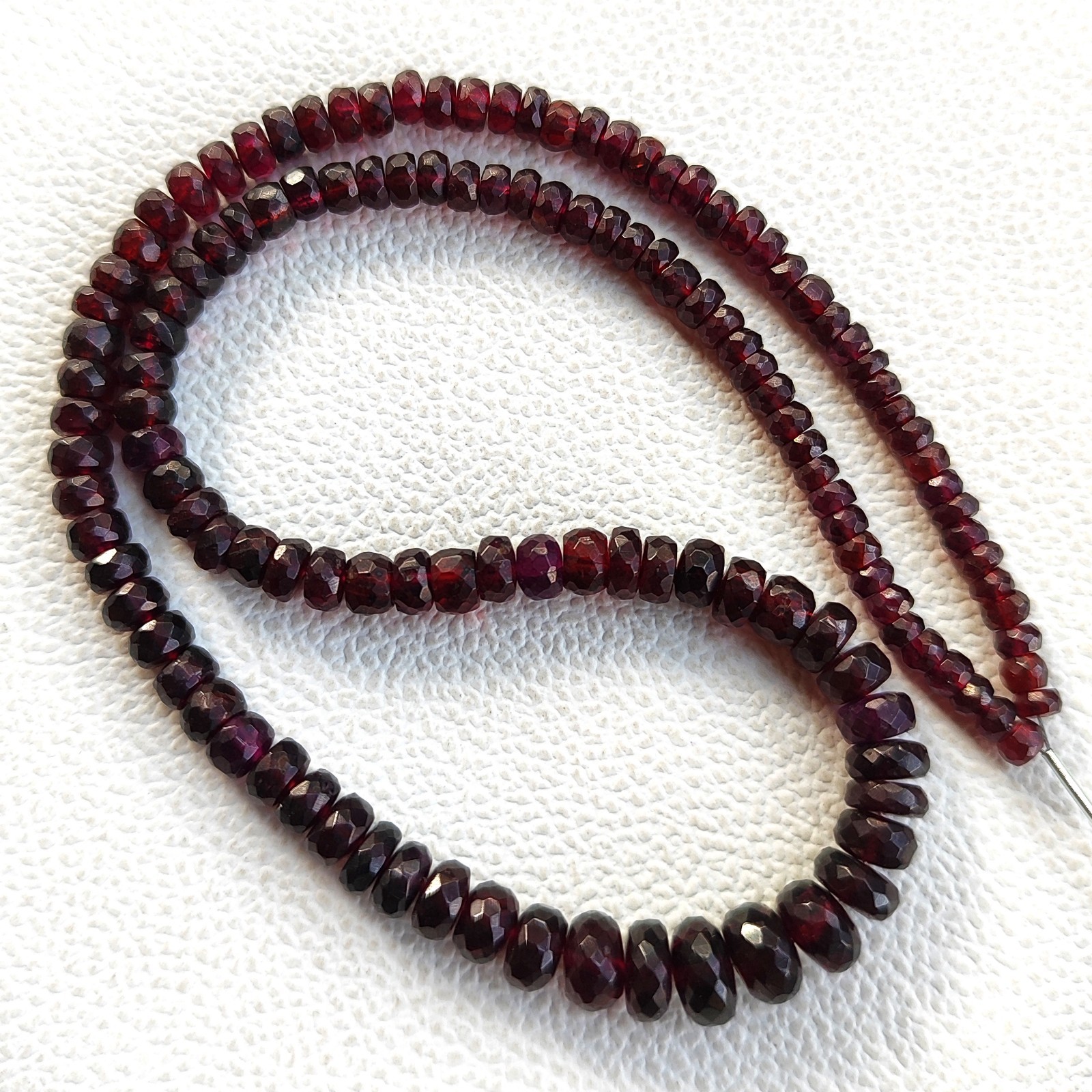 Natural India Garnet 4-8mm Faceted Rondelle Beads 16″ Strand Gemstone Jewelry