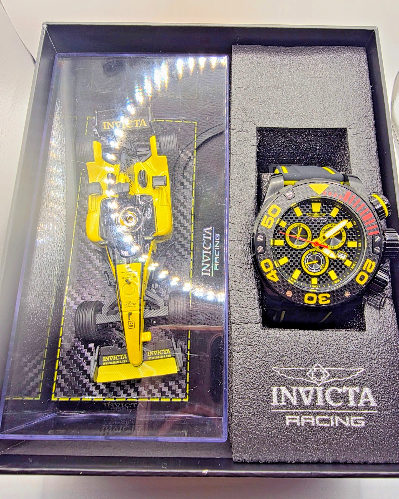 NEW INVICTA SEA HUNTER BLACK CARBON FIBER CHRONOGRAPH WATCH QUARTZ 52MM