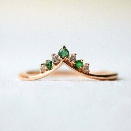 Round Cut Simulated Green Emerald Eternity Curved Ring In 14K Rose Gold Plated