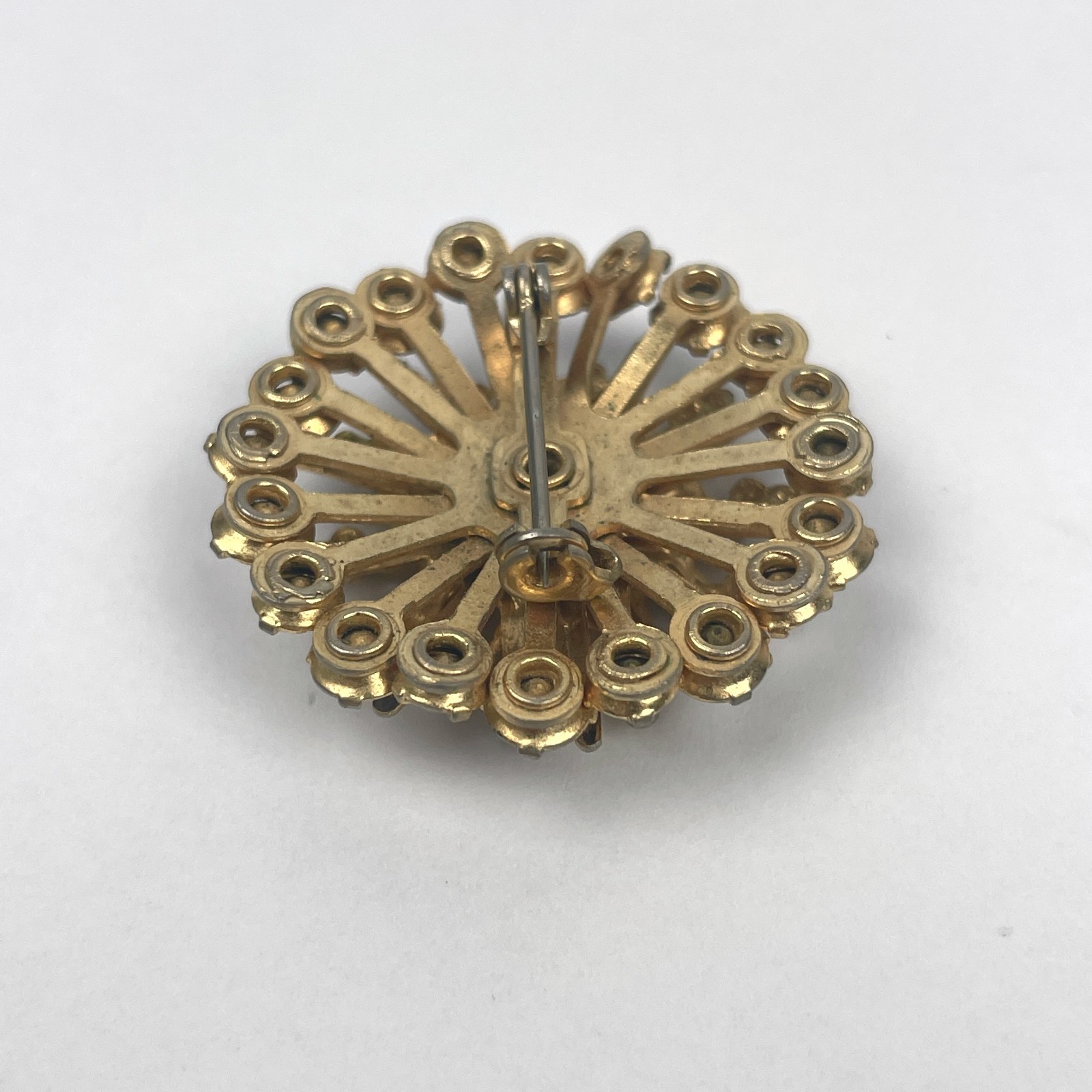VTG 50s 60s Gold Tone Sunburst Medallion Brooch Blue Clear Rhinestone Pin