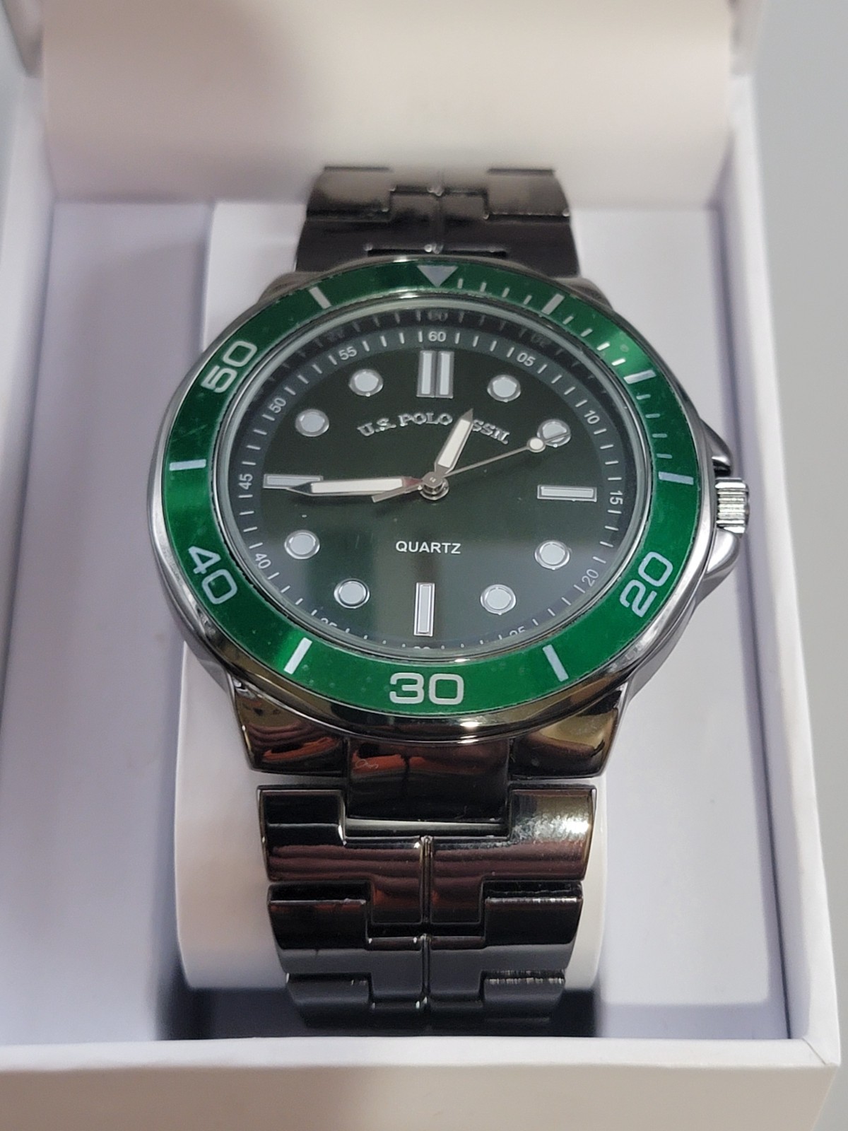 u.s polo assn . analog watch