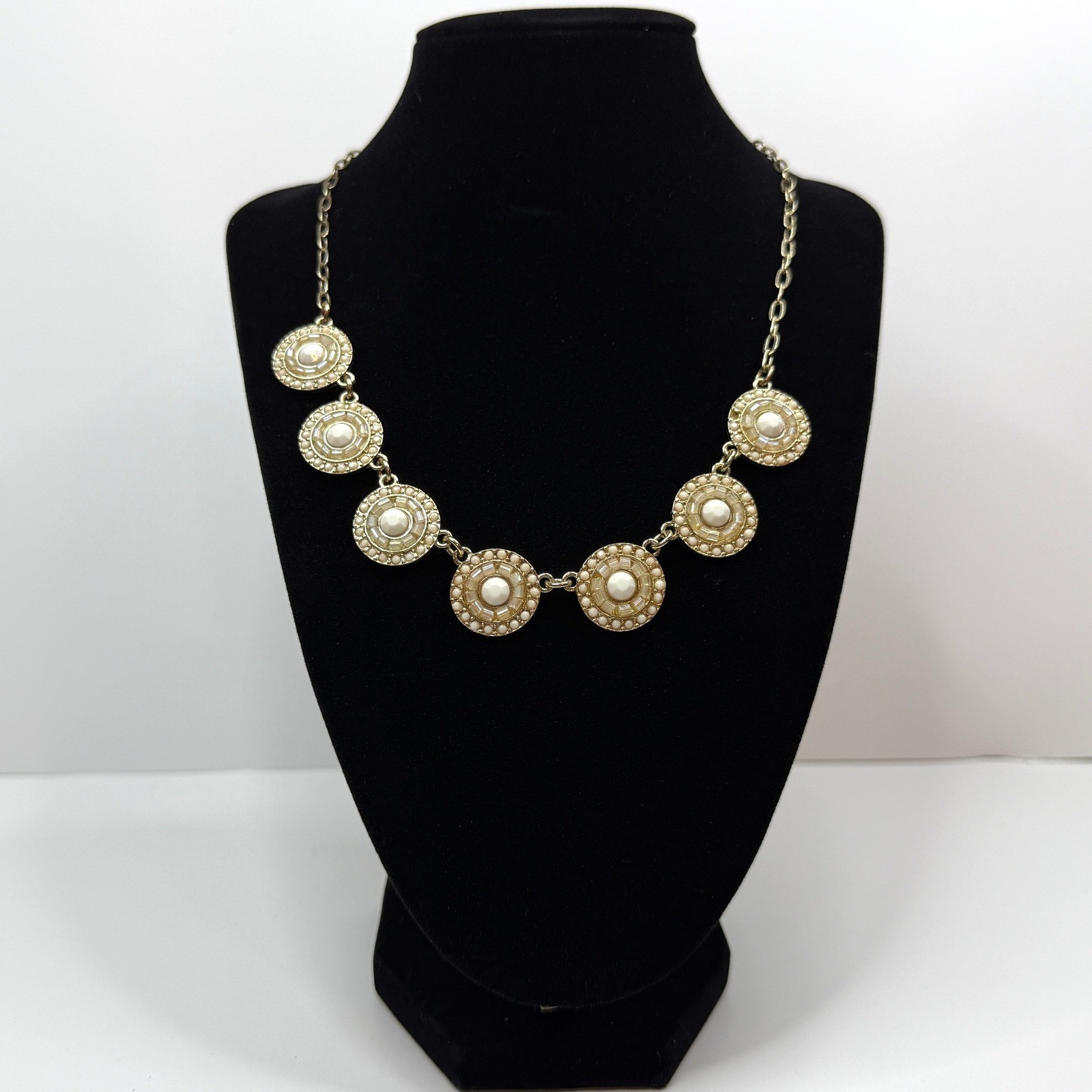 Crystal Faceted Medallion Bib Collar Statement Necklace Gold Tone Beaded 20.5 in