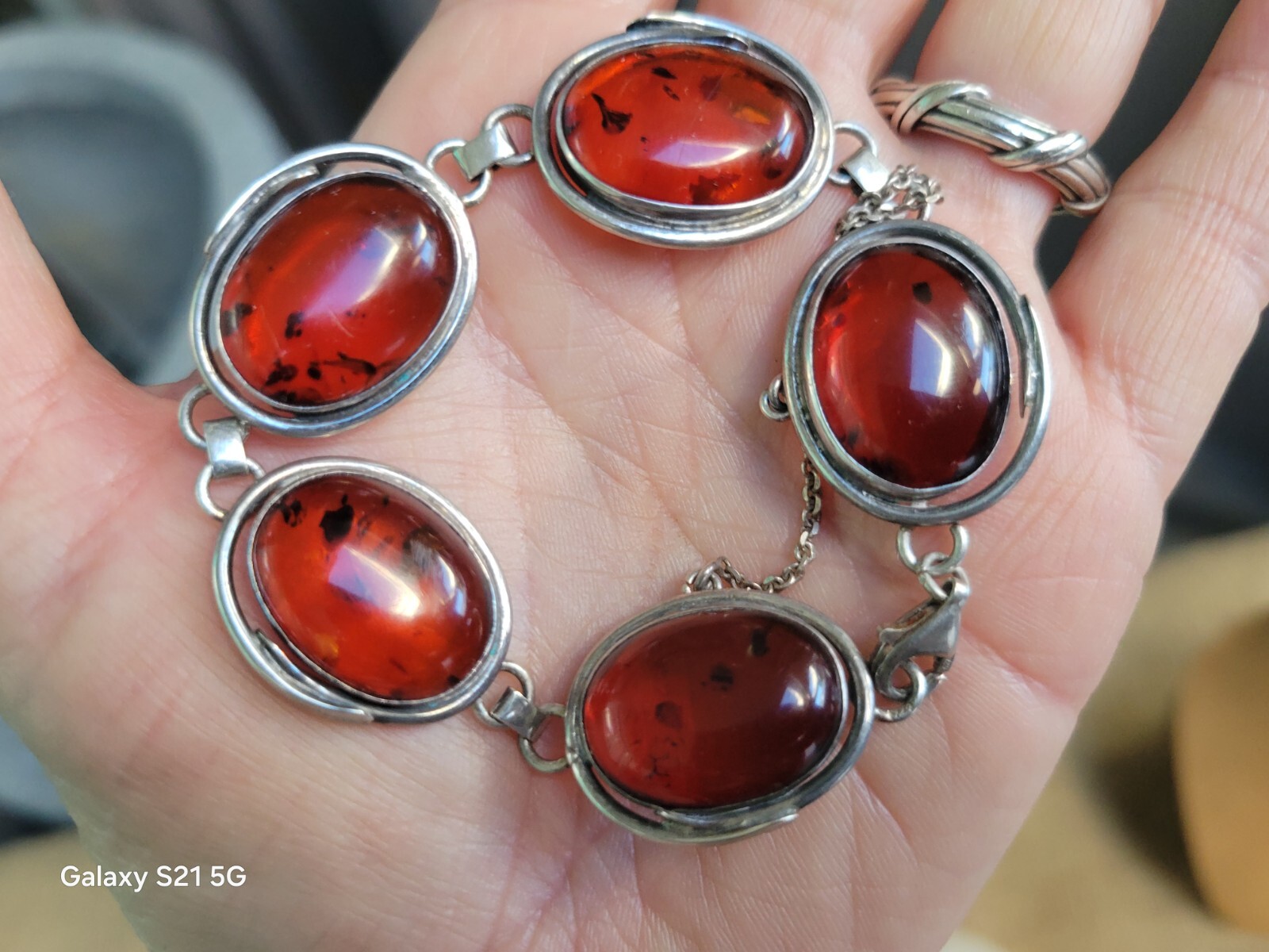 Amber Bracelet 5 Cabochons Sterling Silver Susan Cummings McClures Nsv. TN 90’s