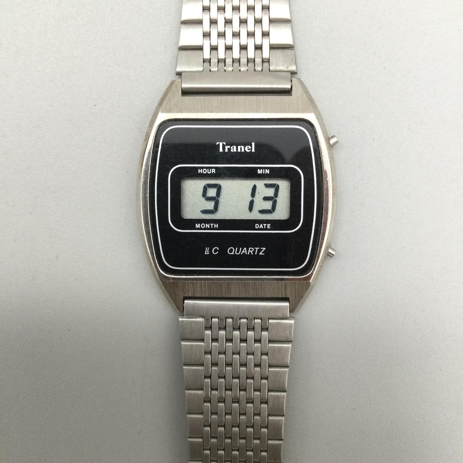 Vintage Tranel Mens Watch 33mm Digital LCD Black Dial Silver Tone New Battery