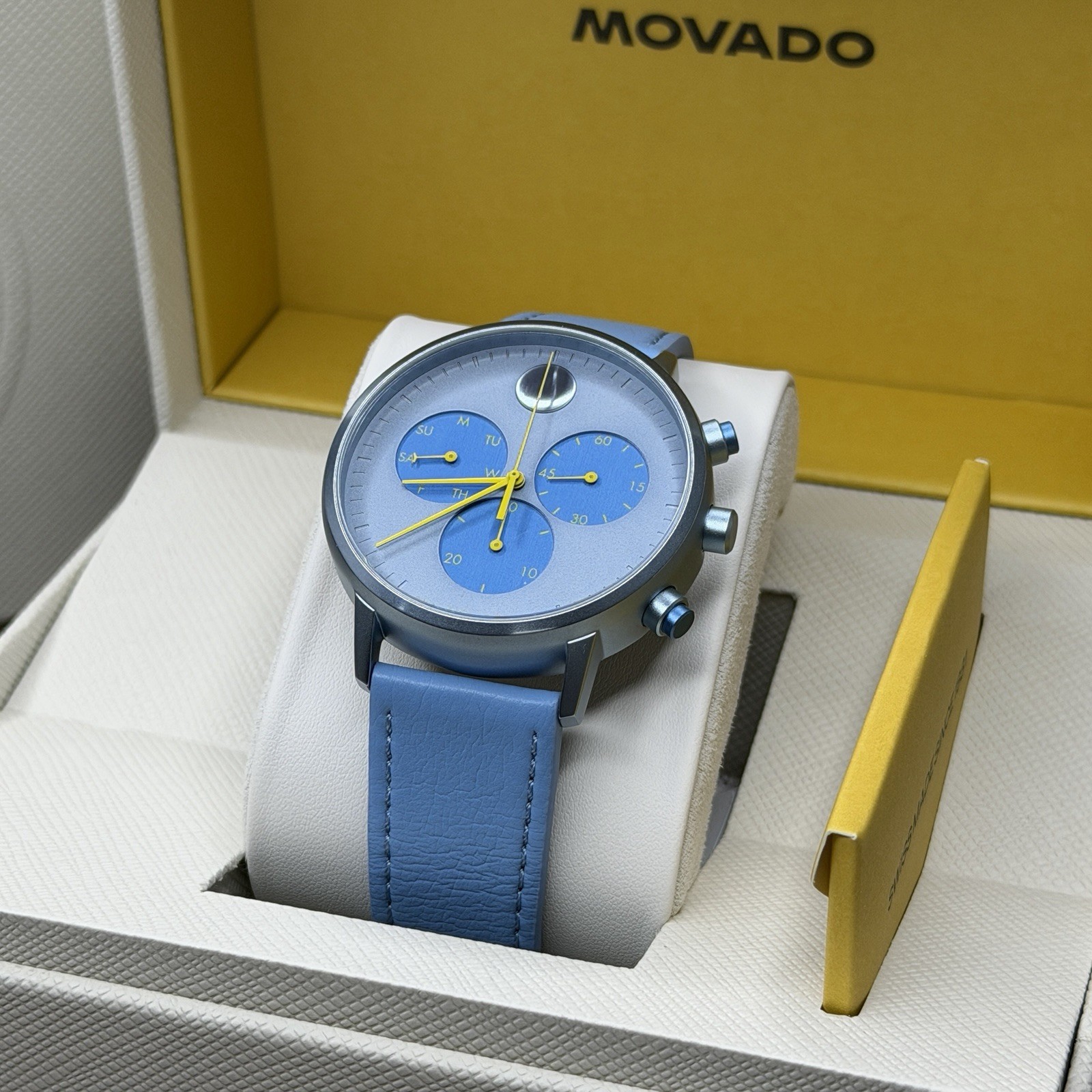 NEW✅SWISS✅ Movado FACE Blue Dial Blue Leather Chrono Aluminum Men Watch 3640149
