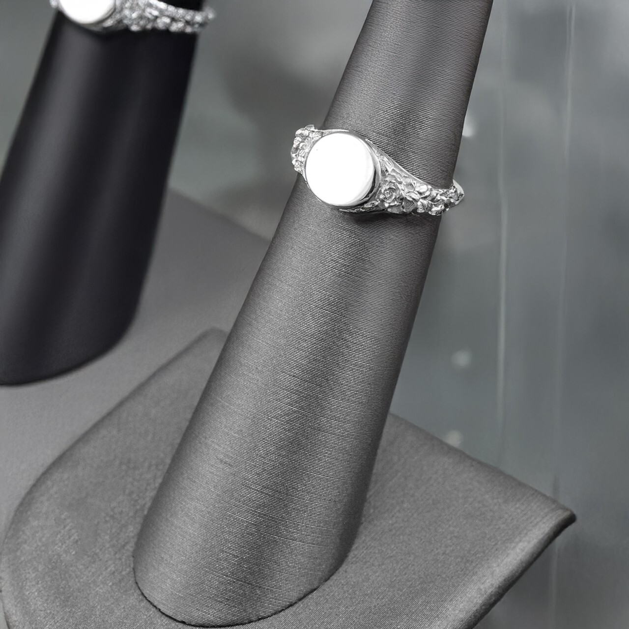 Sterling Silver Ornate Band Baby Signet Ring | Polished Finish | Sizes 1-7