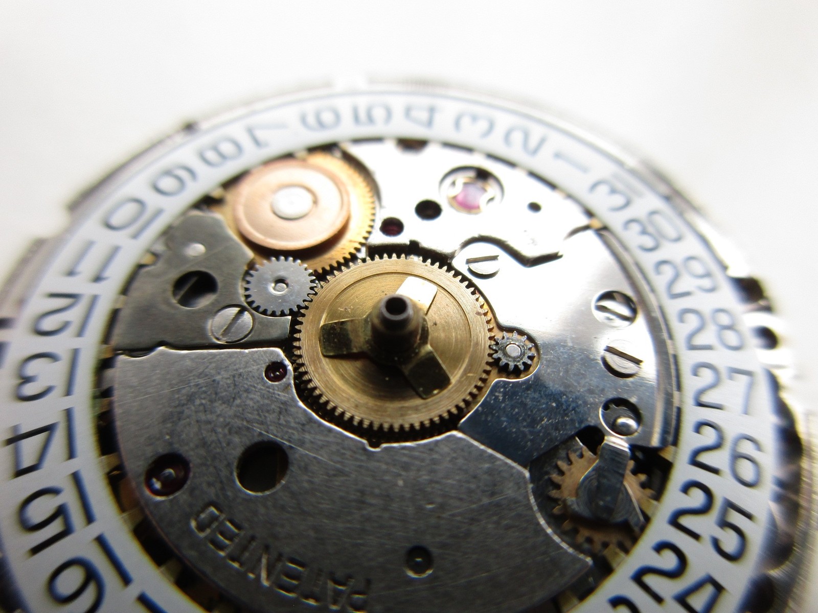 ETA cal. 2783 Swiss made automatic 25 jewels watch movement – white date at 3