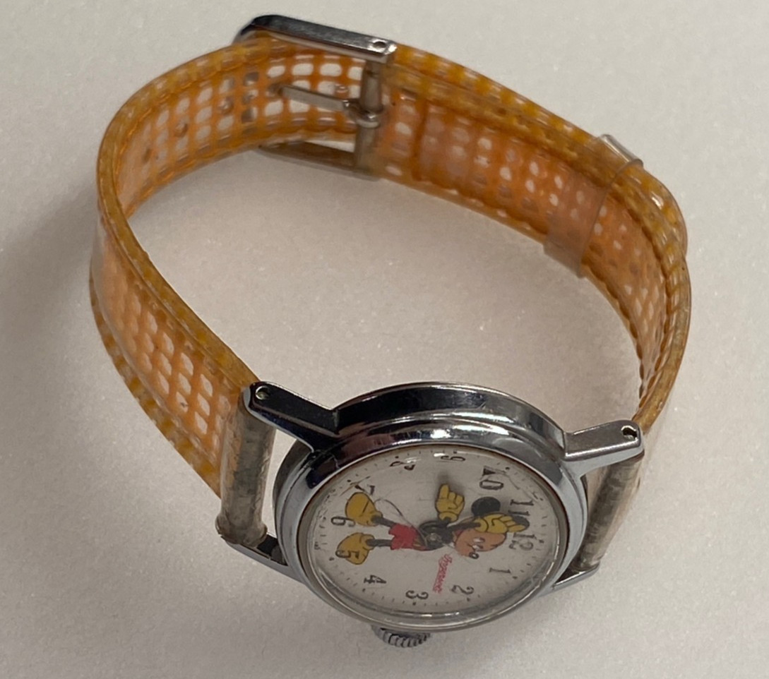 Vintage Ingersoll Mickey Mouse Mechanical Wind Up Watch Runs Great