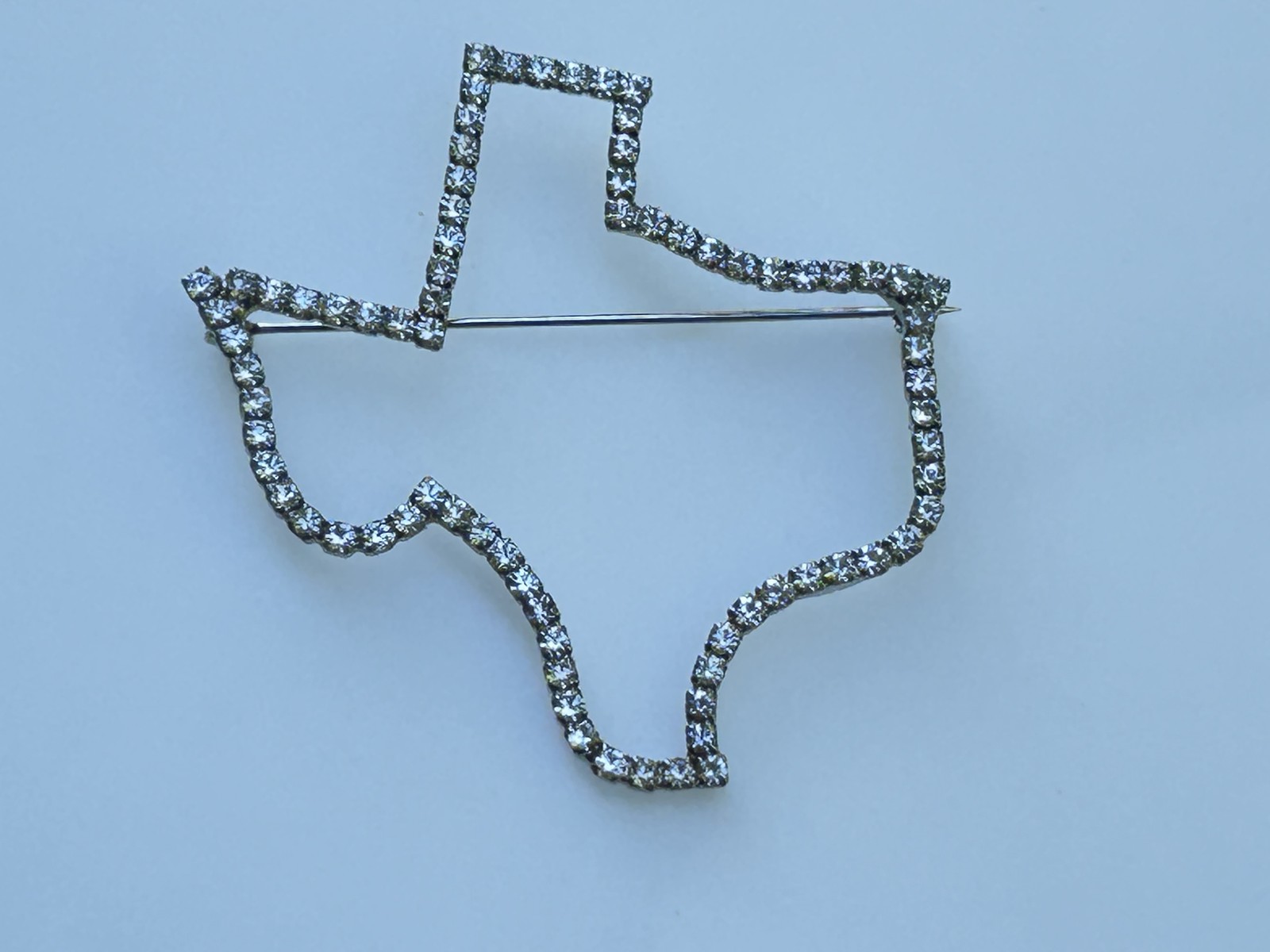 Texas Map Outline Rhinestone Brooch Pin Silver Tone State Pride Jewelry