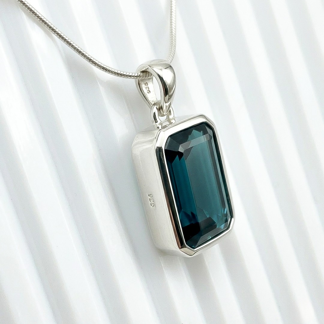 london Blue topaz octagon Silver Pendant. 925 sterling silver handmade