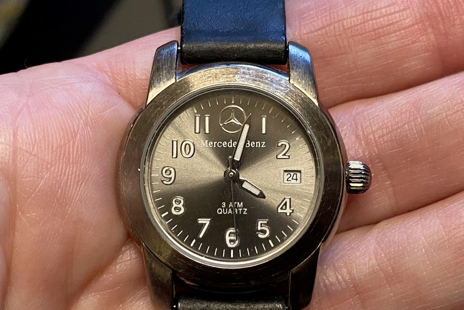 Women’s Classic Silver/Gray/Black Mercedes Benz-Water Resist-Quartz Watch.
