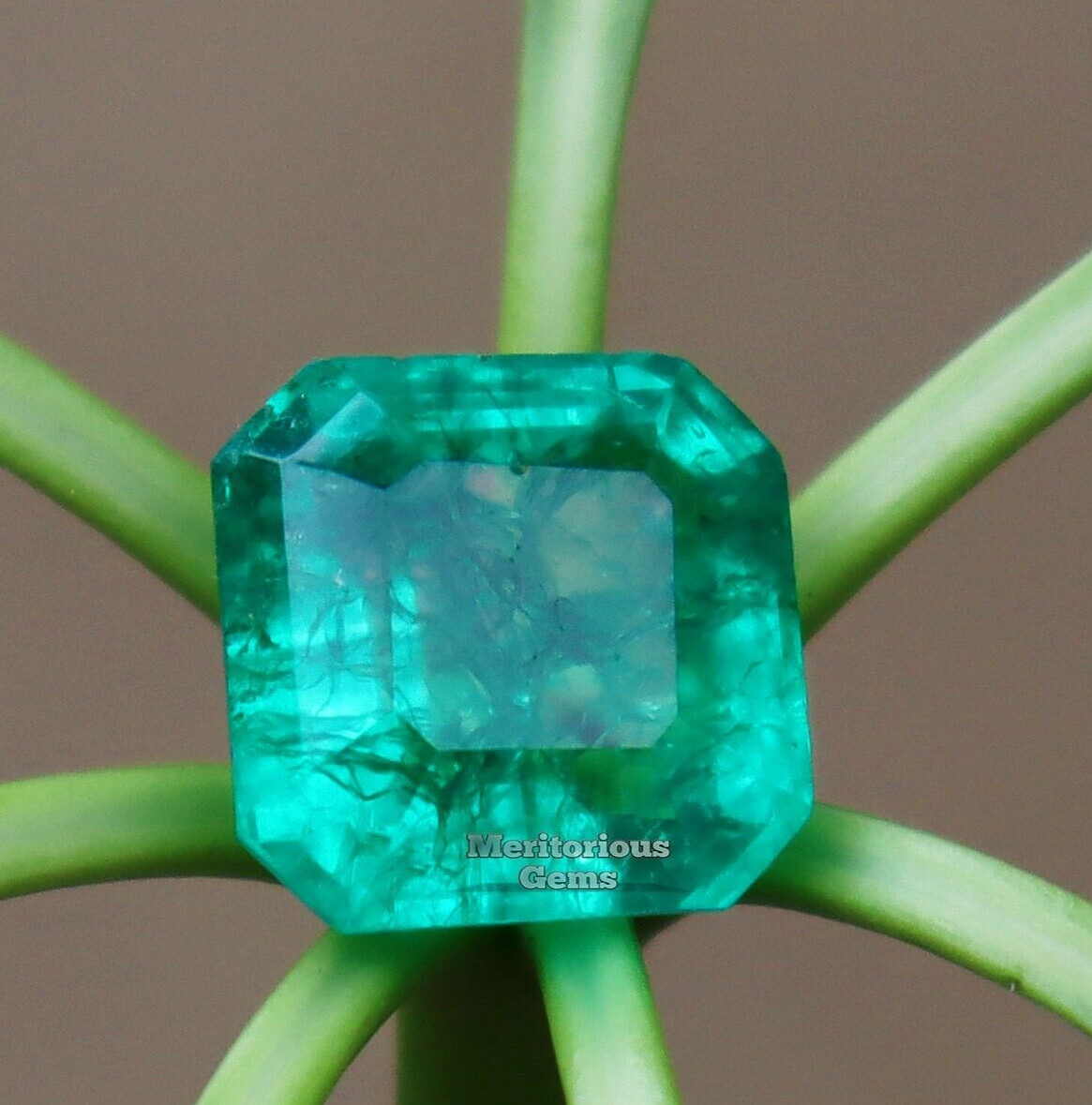 8-10 Ct Certified Natural Colombian Green Emerald Radiant Cut Loose Gemstone