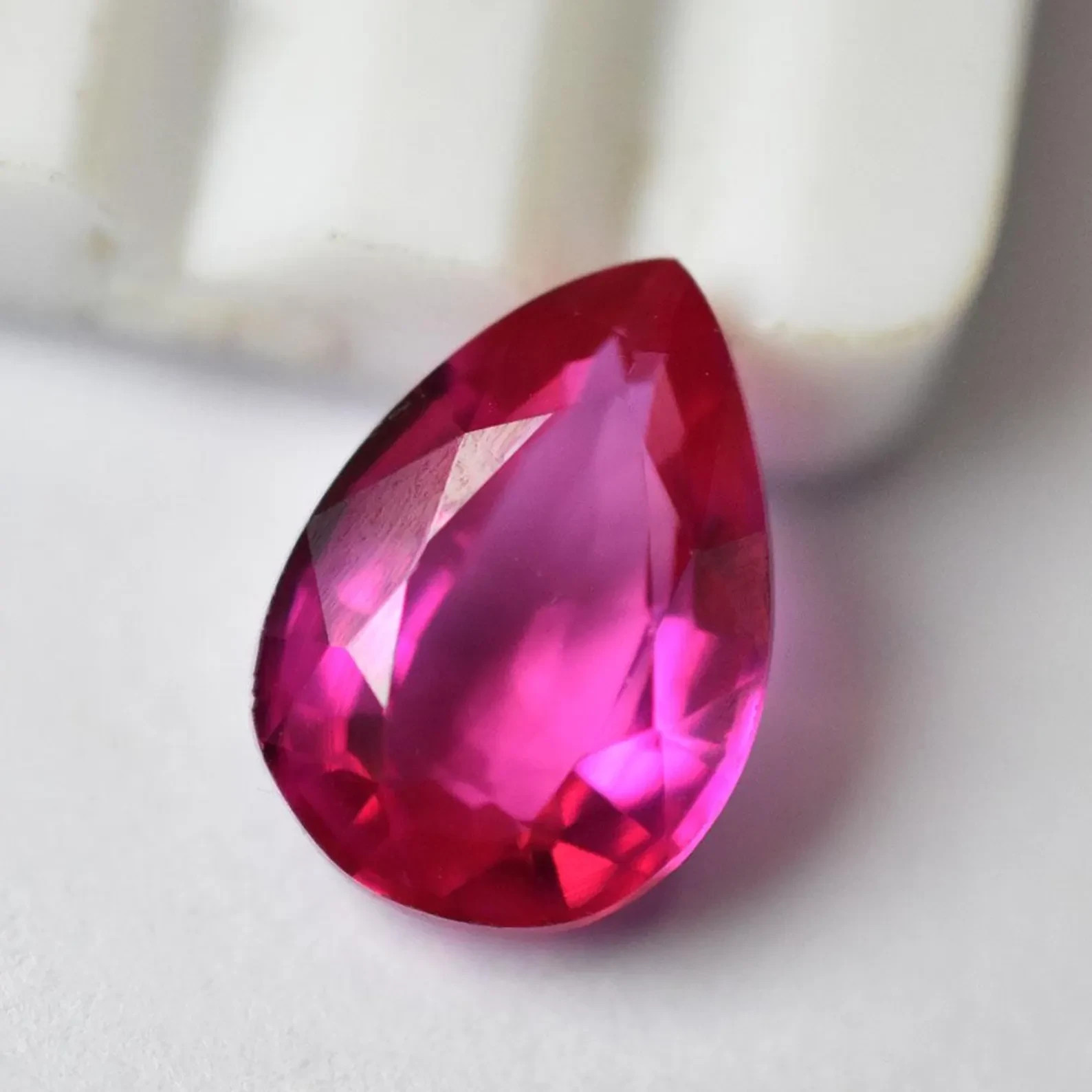 21.25 Ct GIE Certified Natural Ceylon Pink Sapphire Pear Cut Loose Gemstone A++