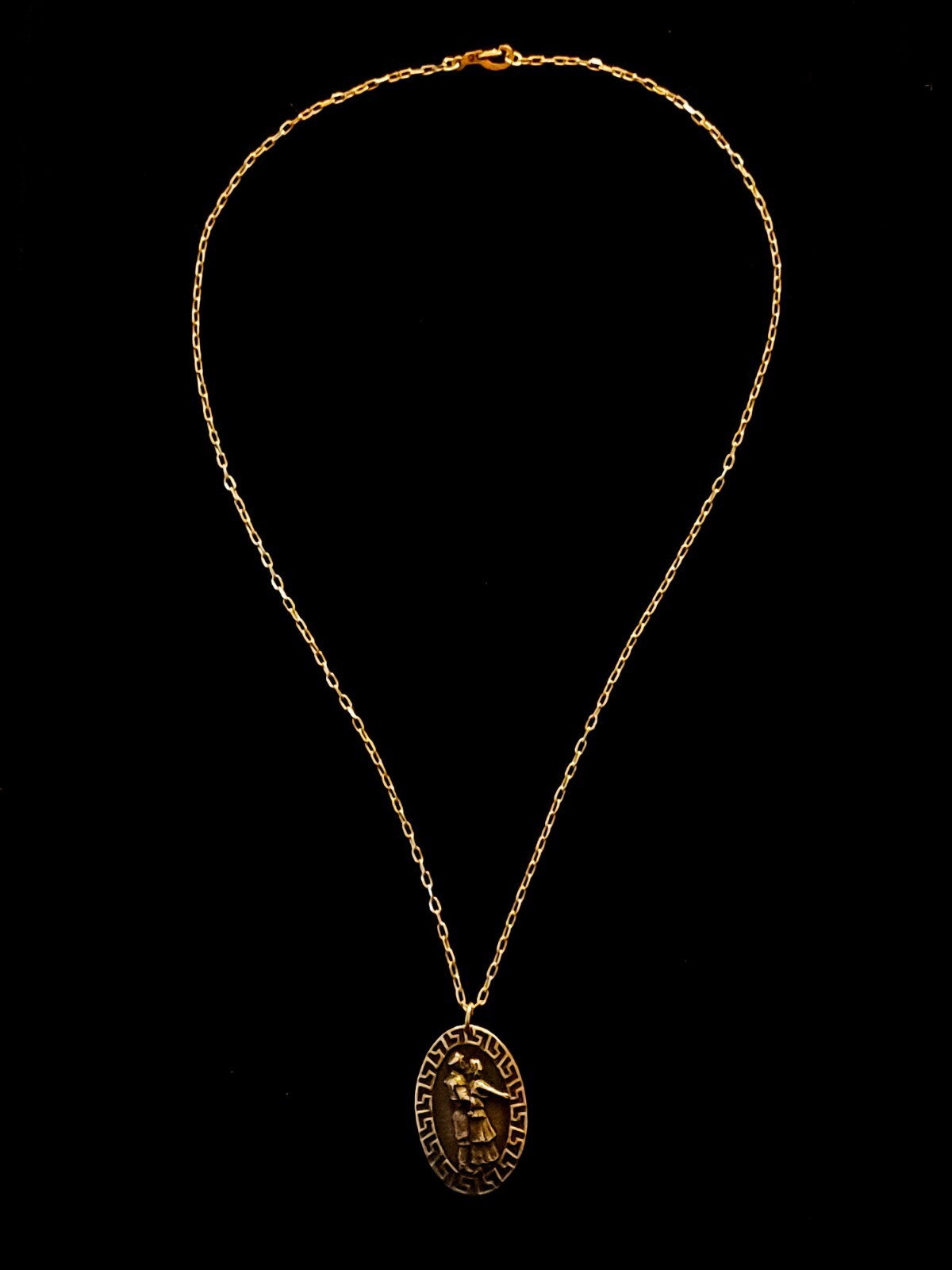 Vintage Couple Kissing Pendant Die Struck Necklace
