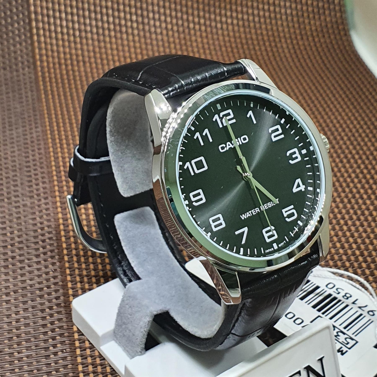 Casio MTP-V001L-1B Men’s Black Dial Black Leather Strap Analog Quartz Watch