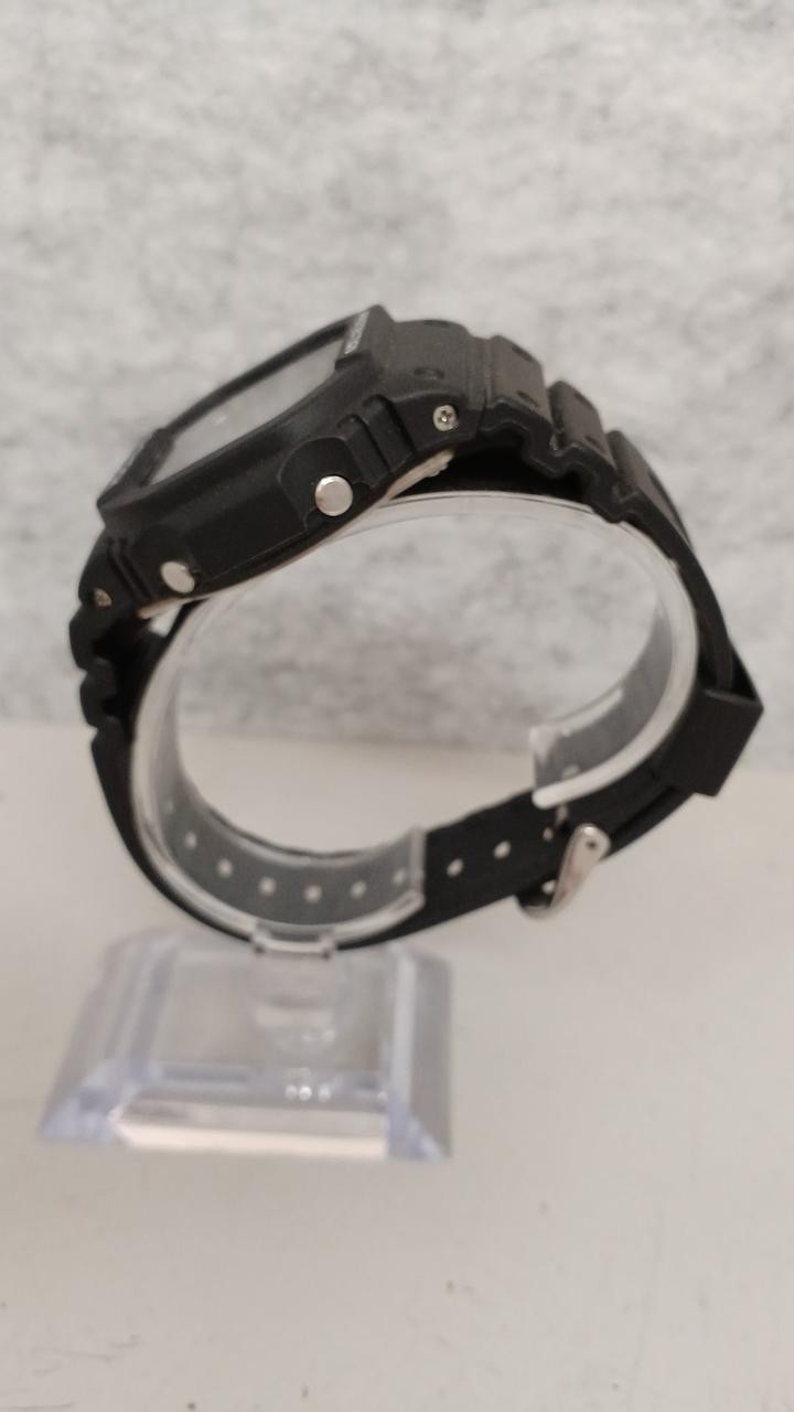 CASIO G-5600-SHOCK