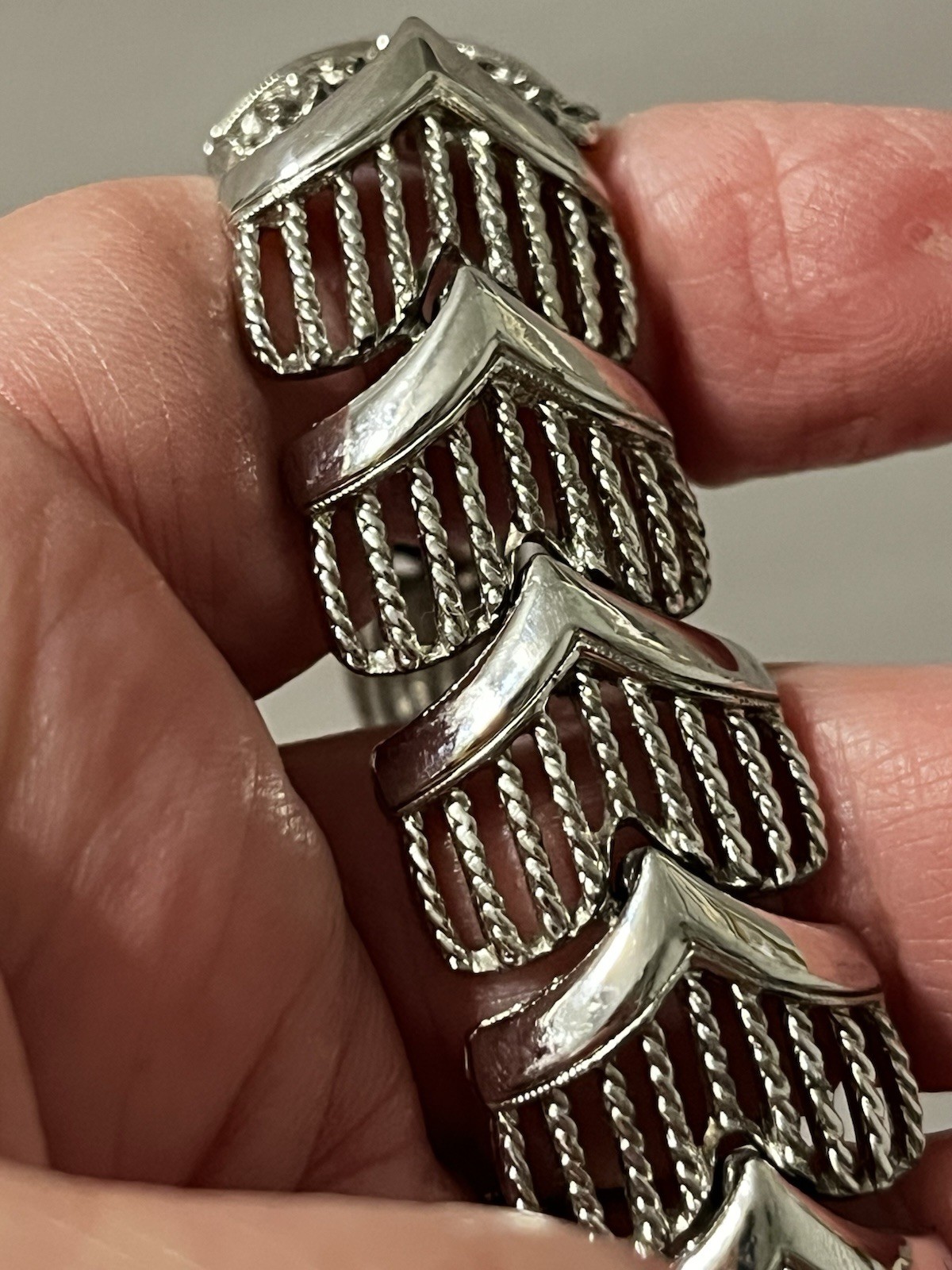 Vintage Monet Hinged Link Bracelet With Fold Over Clasp And Safety Chain Silver