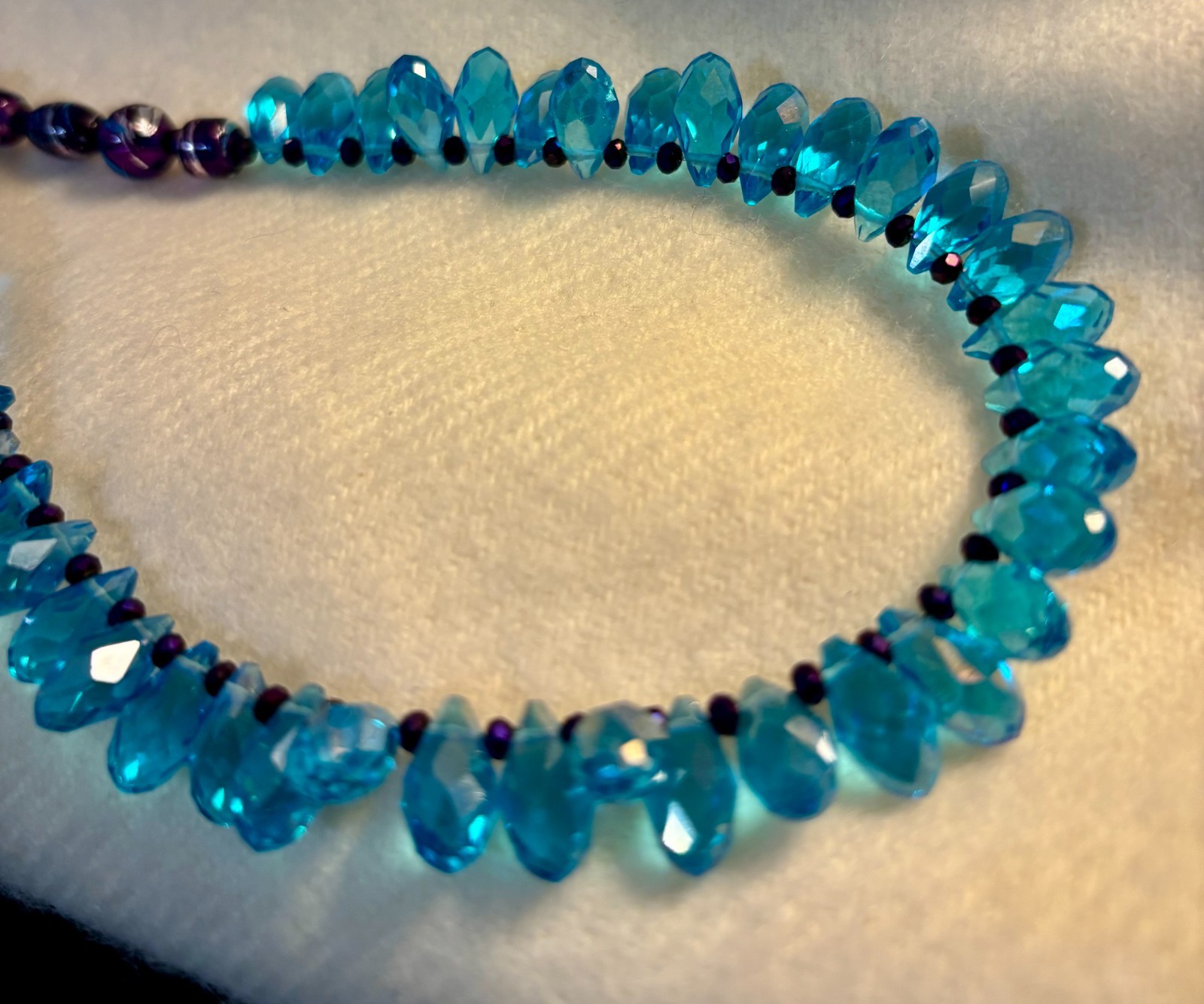 Unique Hand Crafted Blue Faceted Crystals w/Purples/Silver 18″ w/Rainbow Clasp