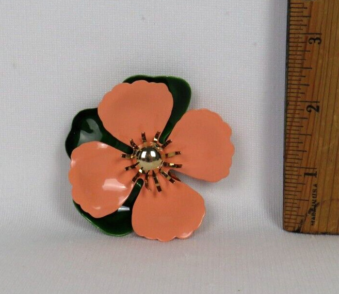 VTG 1950s 60s MOD ENAMEL METAL FLOWER BROOCH SIGNED SARAH COVENTRY 2 3/4″ WIDE