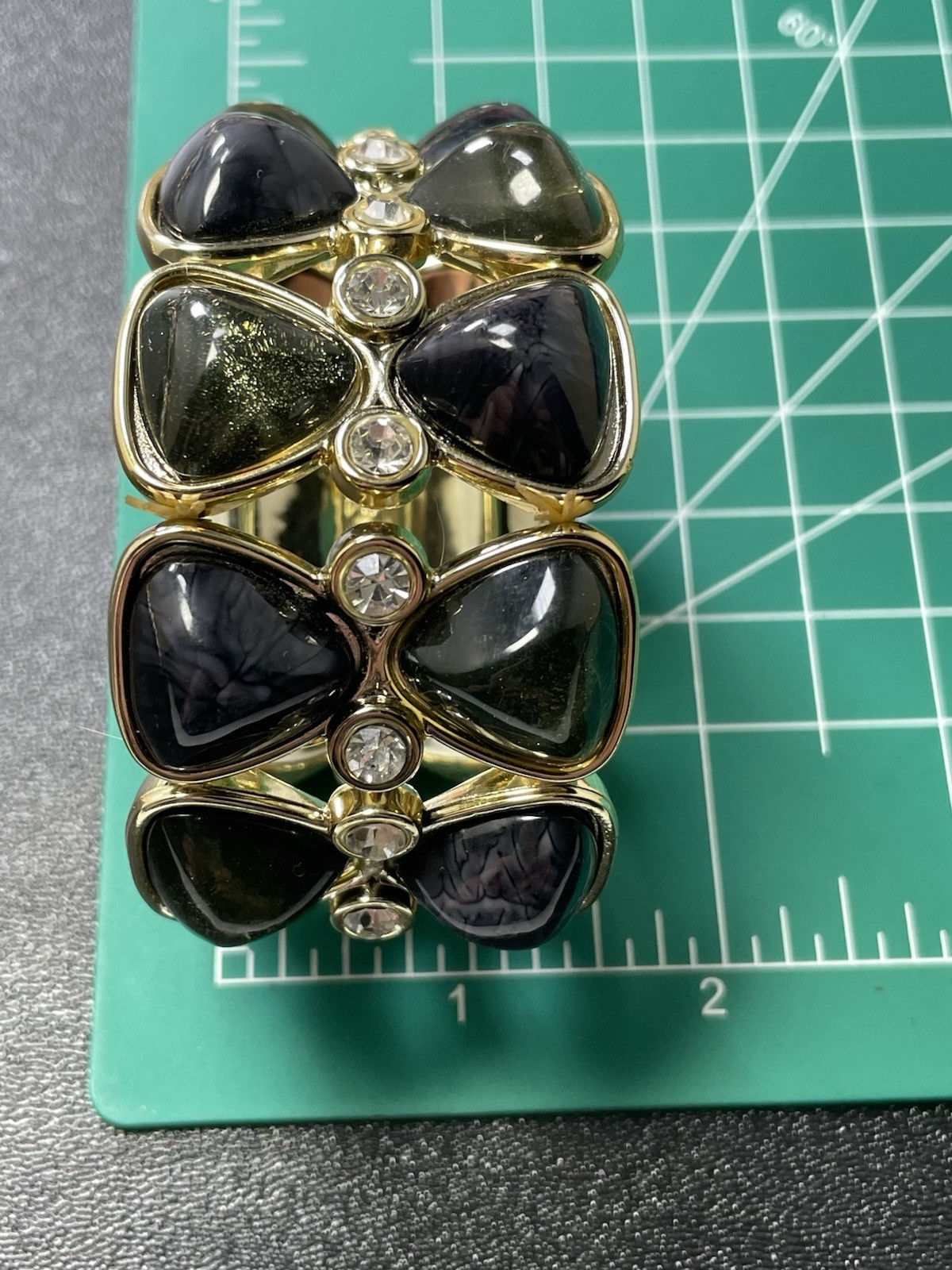 Vintage 1.5” Wide Blue & Green Lucite Rhinestone Gold Tone Metal Stretch