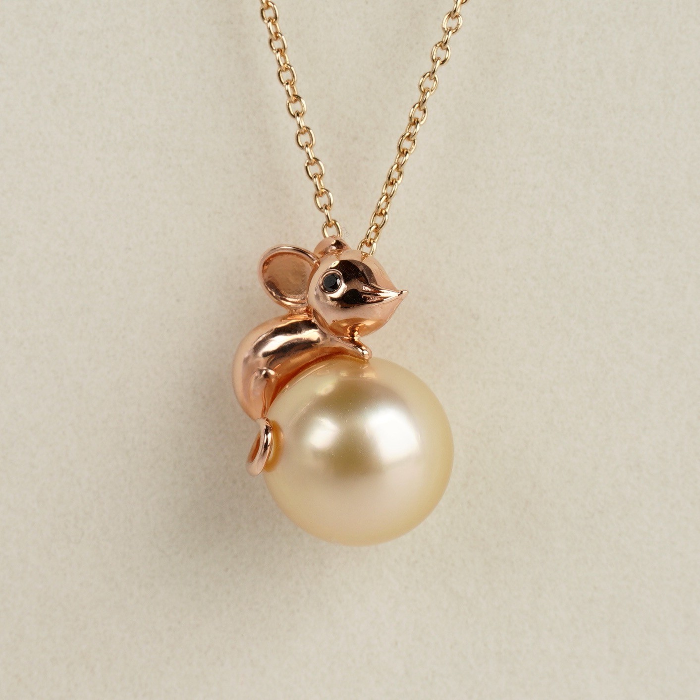 Cute Mouse Design, 11.3MM Round Gold South Sea Pearl Pendant 14Kt Rose Gold,0.7″