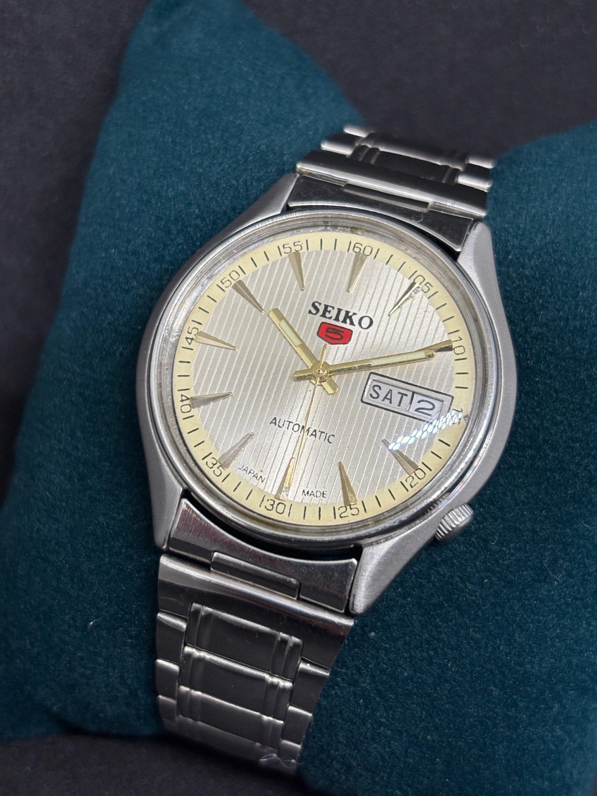 Vintage Seiko 5 Automatic 6309 Cal. Day/Date Japanese Men’s Wrist Watch