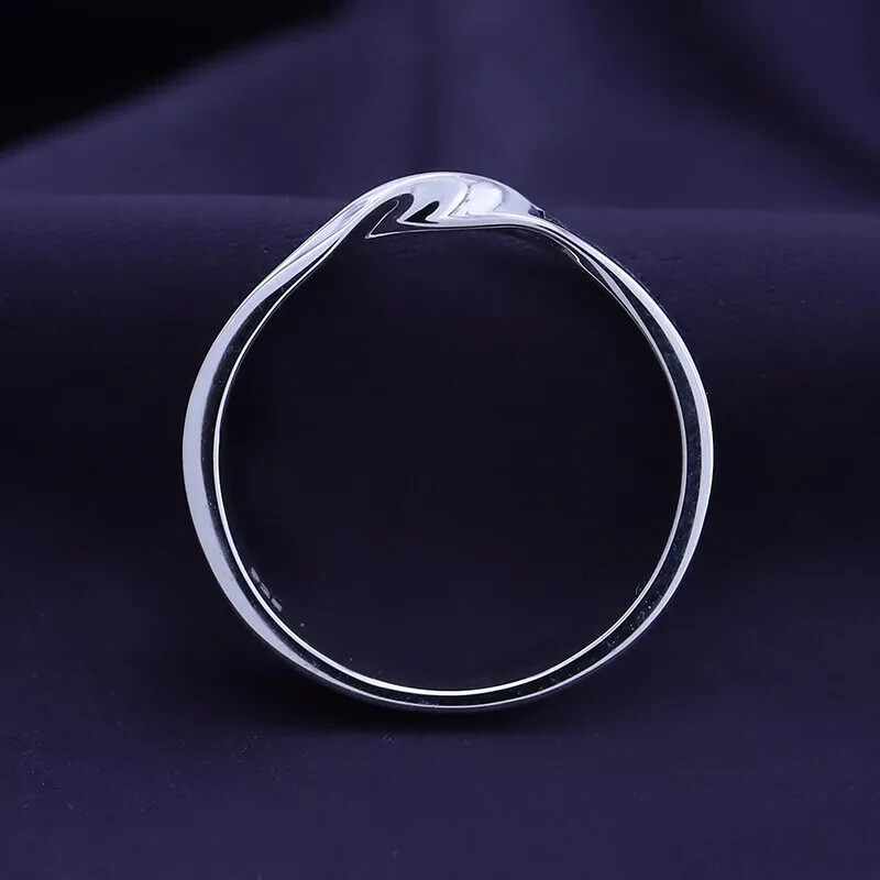 Nothing is Impossible Twisted Band Ring For Womens in 925 Sterling Silver